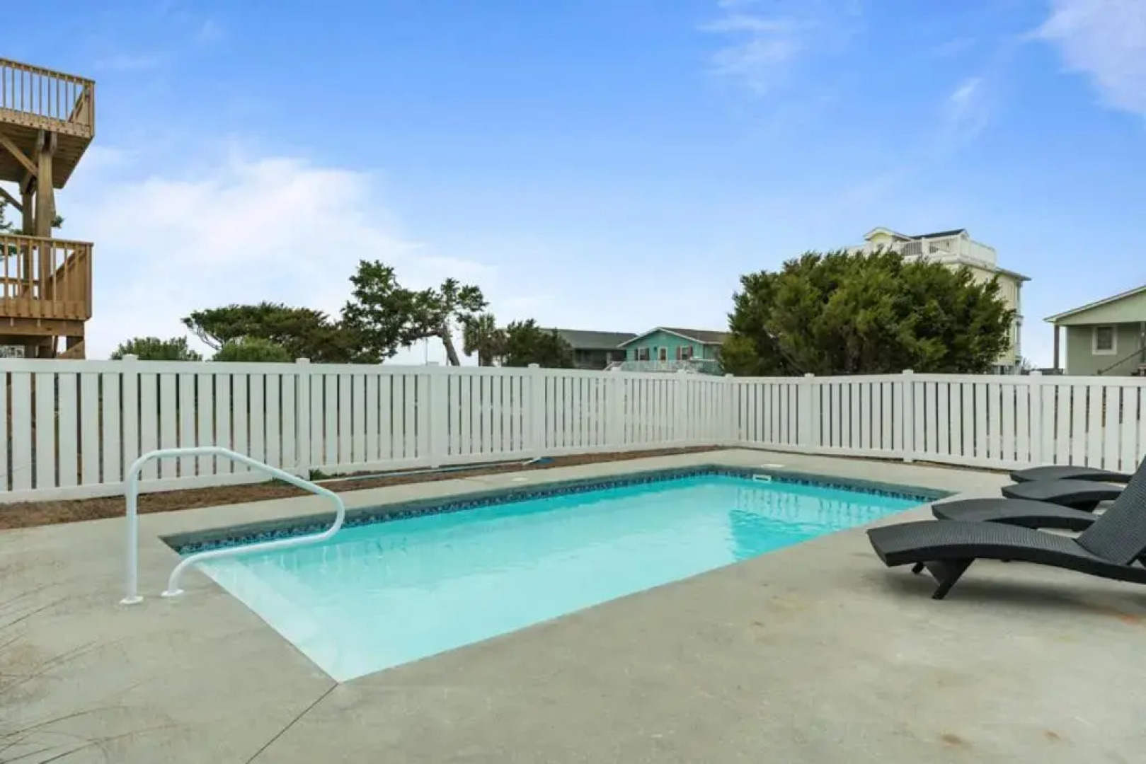 Coast is Clear by Oak Island Accommodations