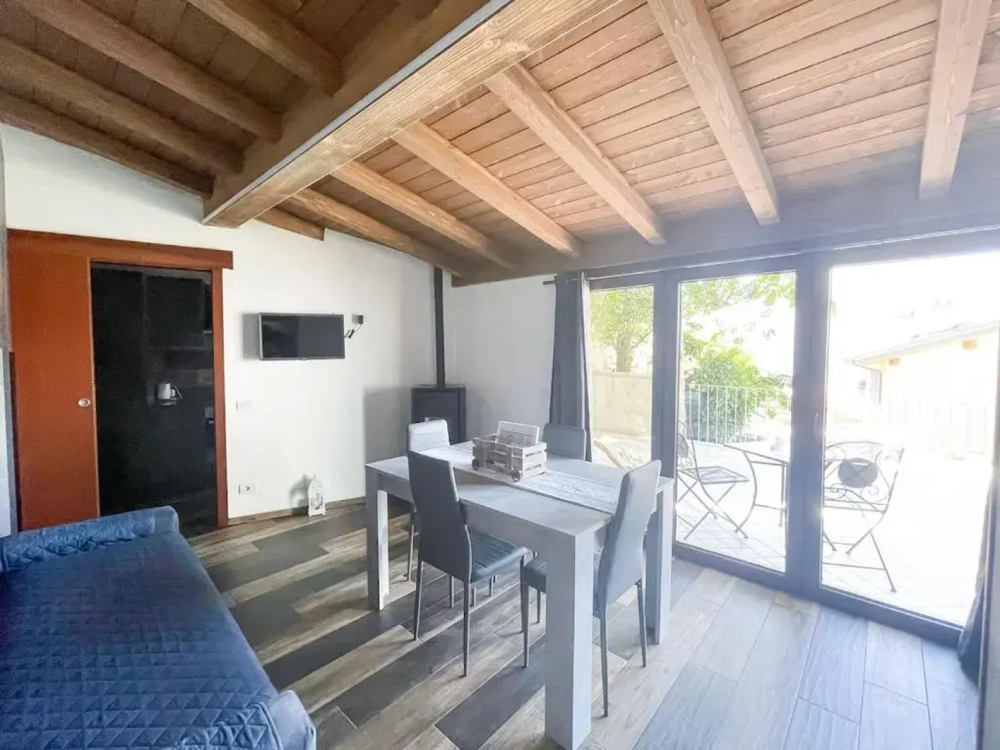 BLUE HOUSE by Design Studio