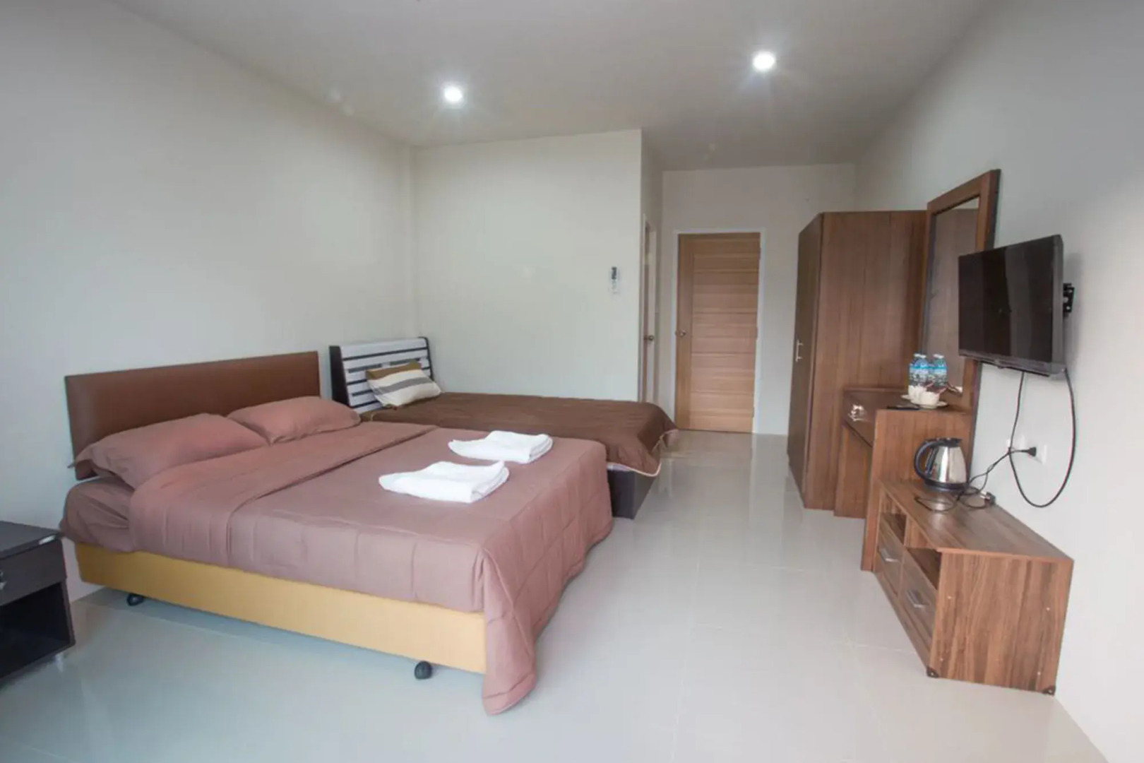 Le Fay Airport Residence