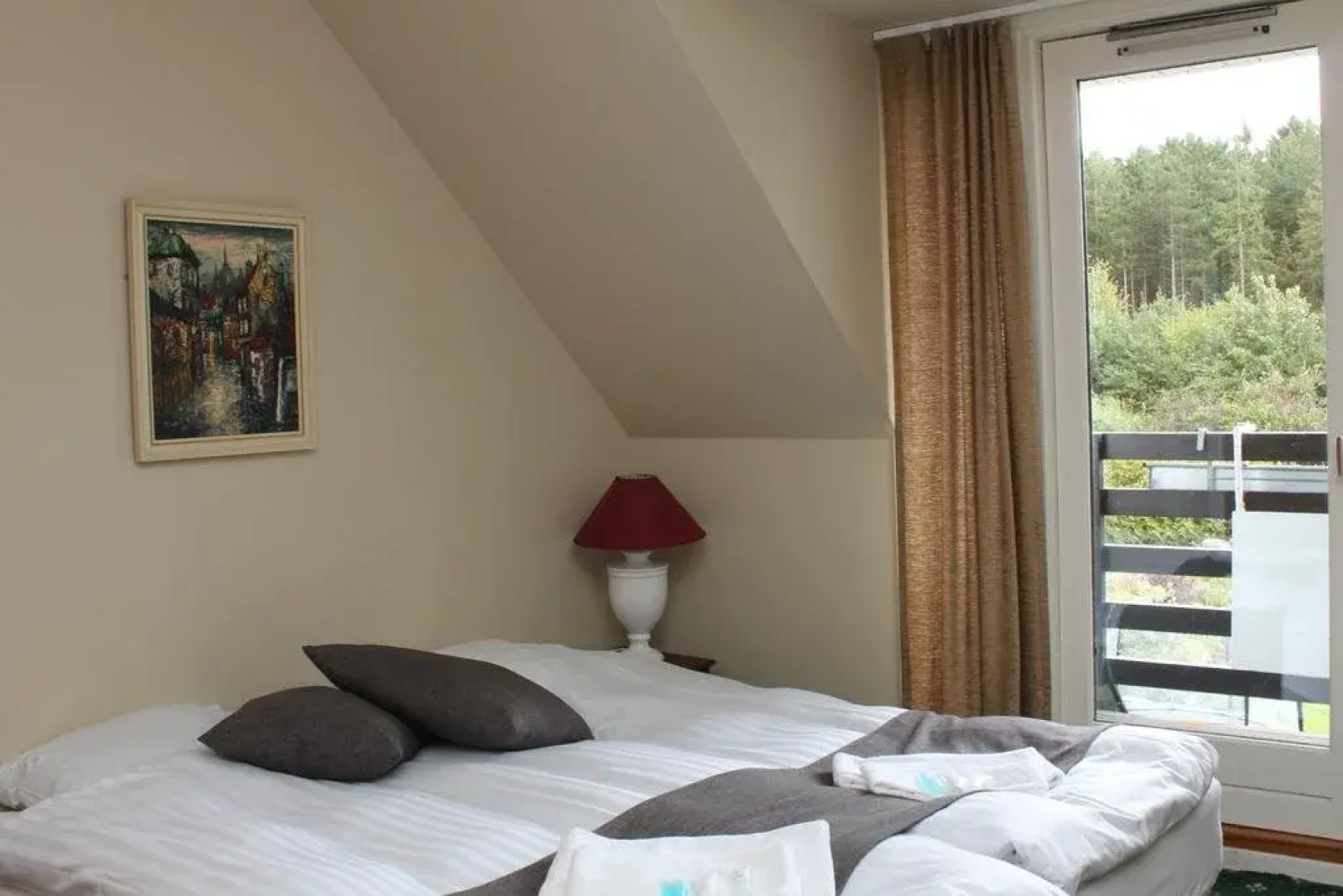 Lyng Dal Hotel og Restaurant