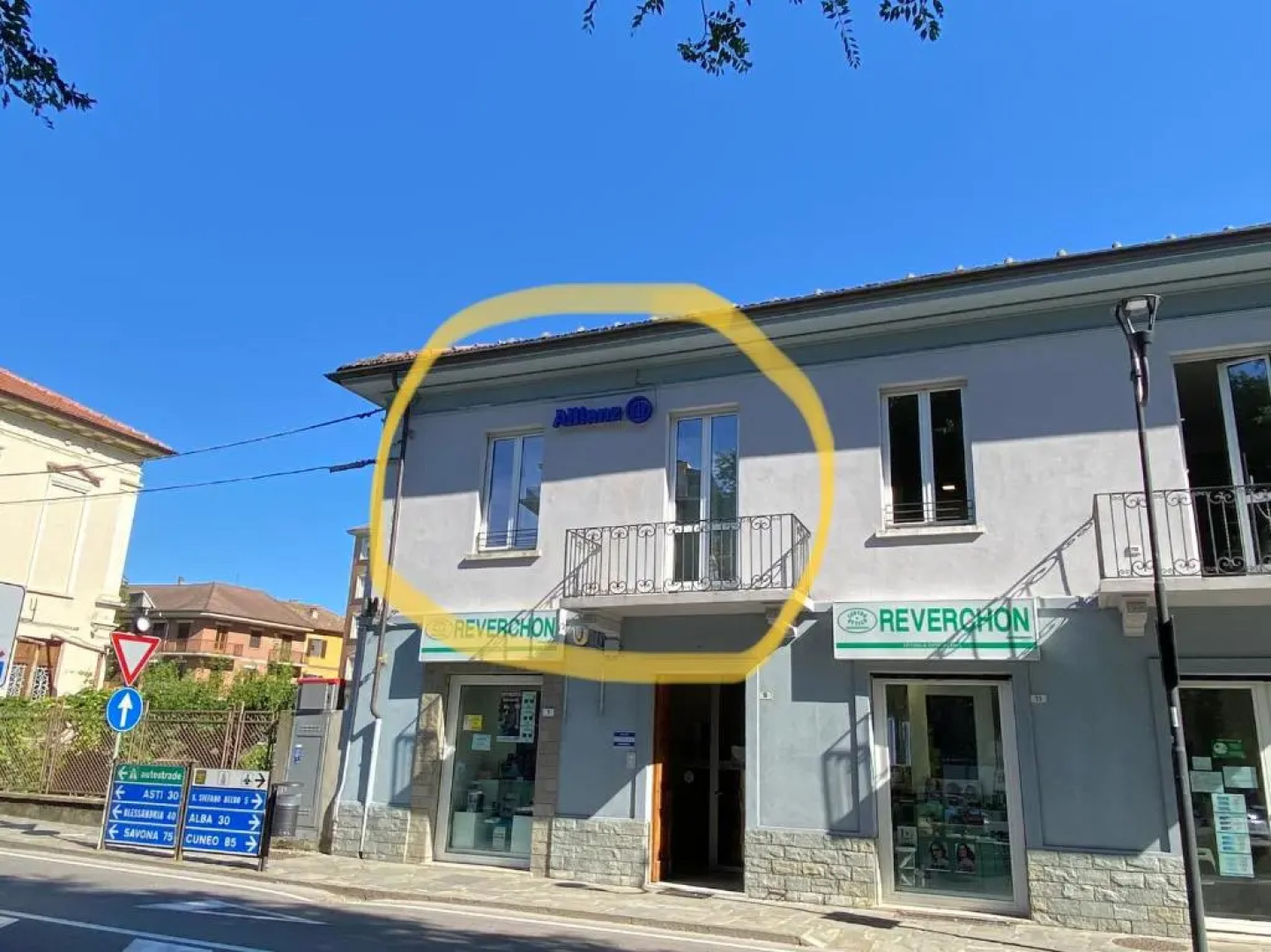 Central River Apartment