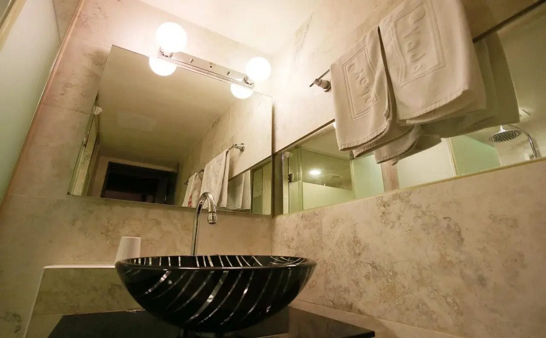 Hotel Yaja Suwon Station