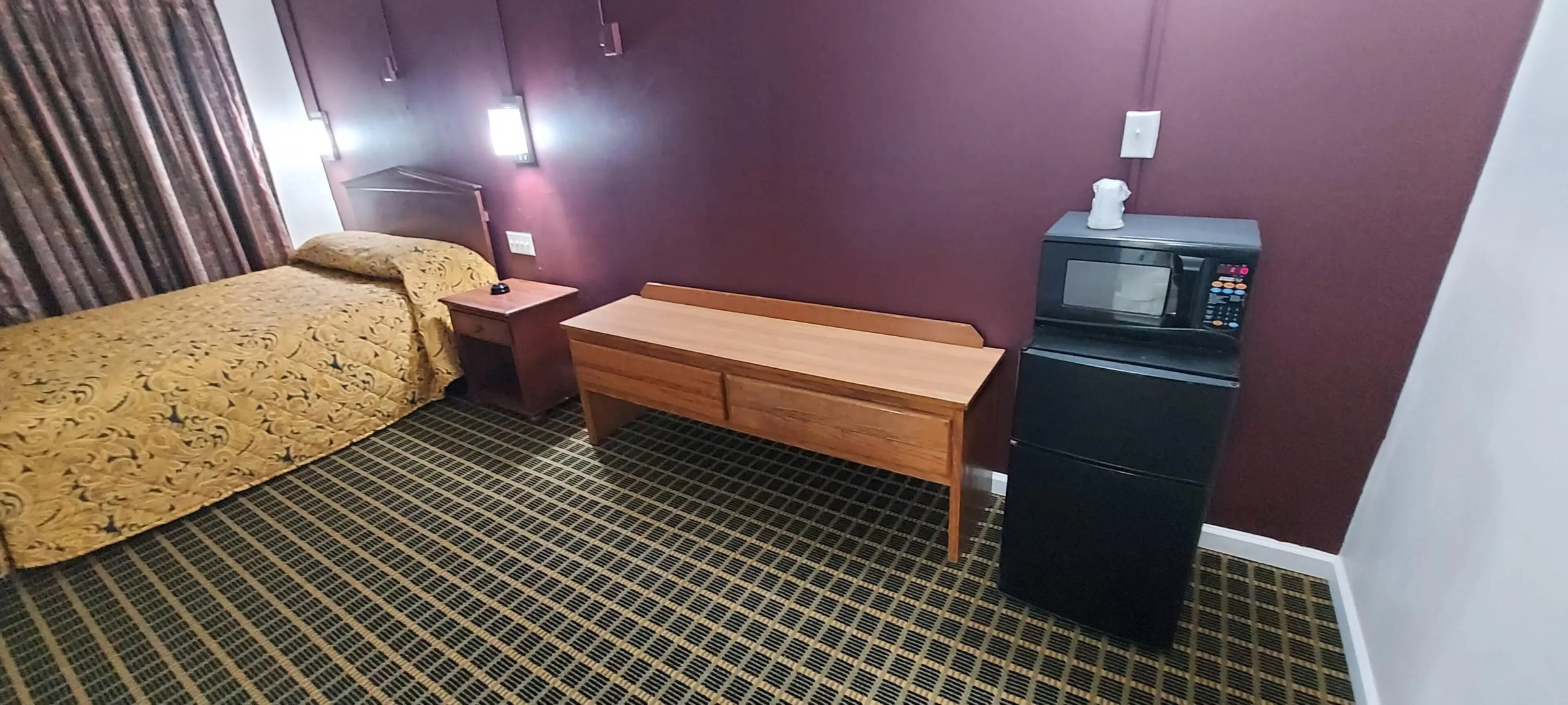 Boone Trail Inn