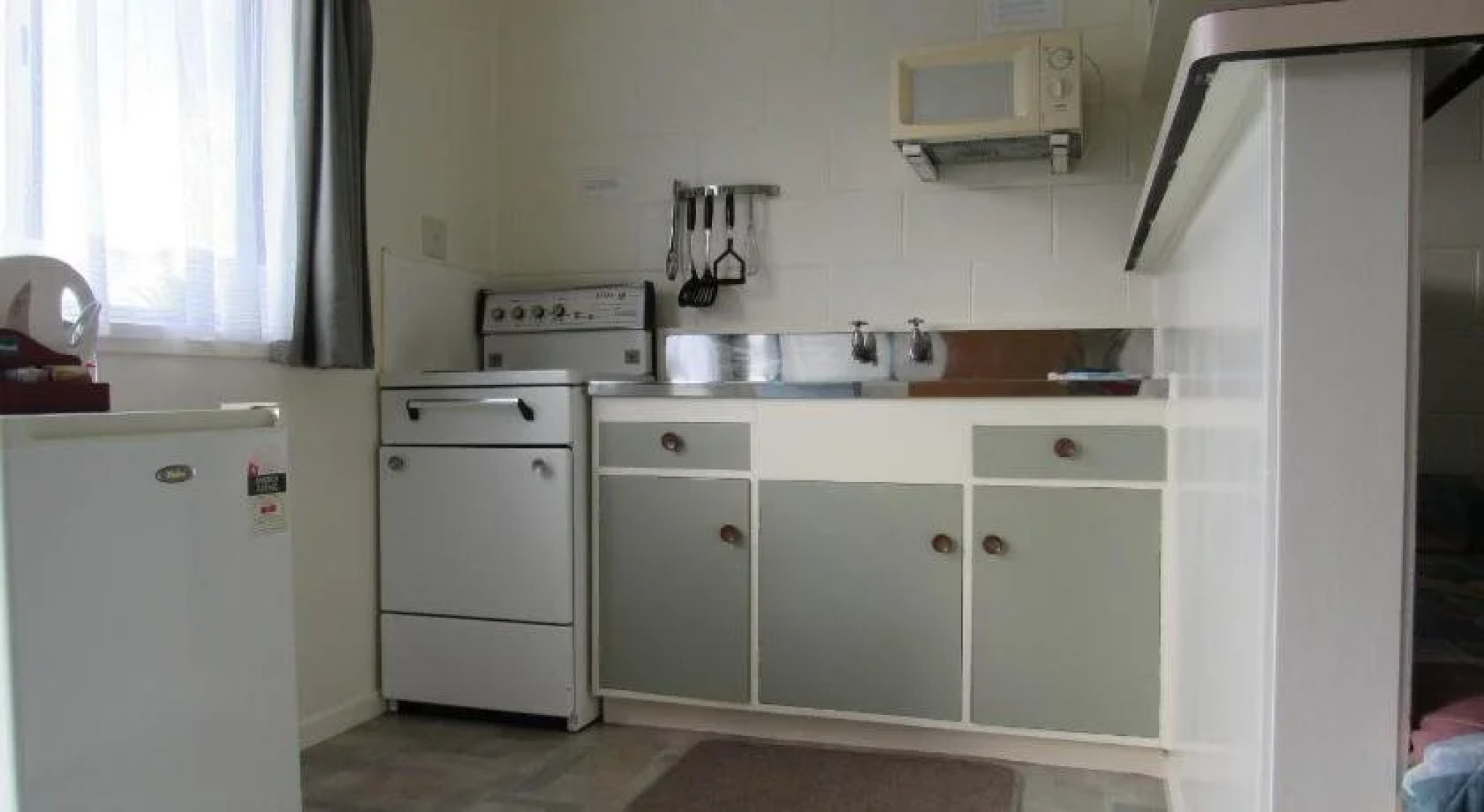 Pukenui Lodge Motel & Hostel/Backpackers