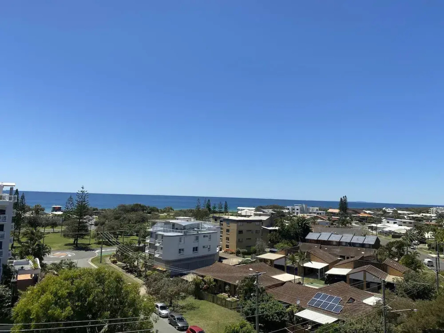 Hedge Apartments by CLLIX