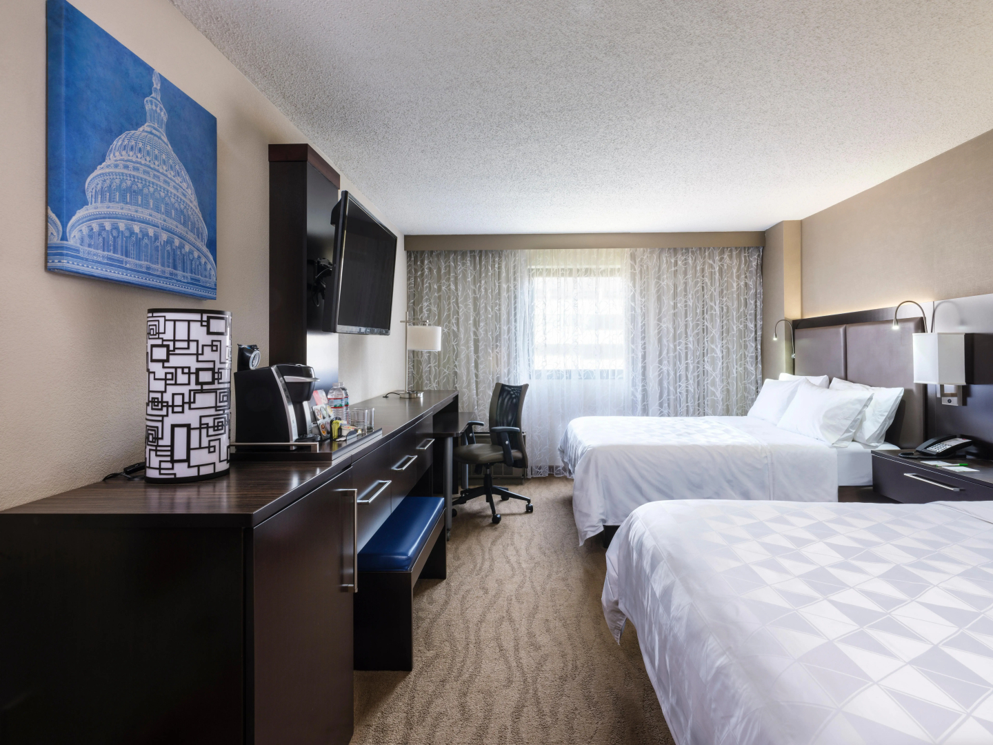 Holiday Inn Washington Capitol - Natl Mall by IHG