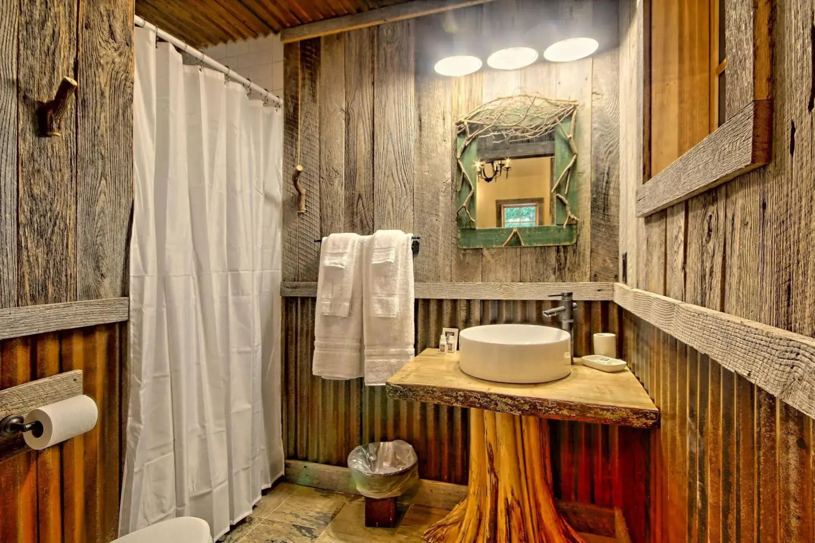 Lake Rabun Hotel & Restaurant