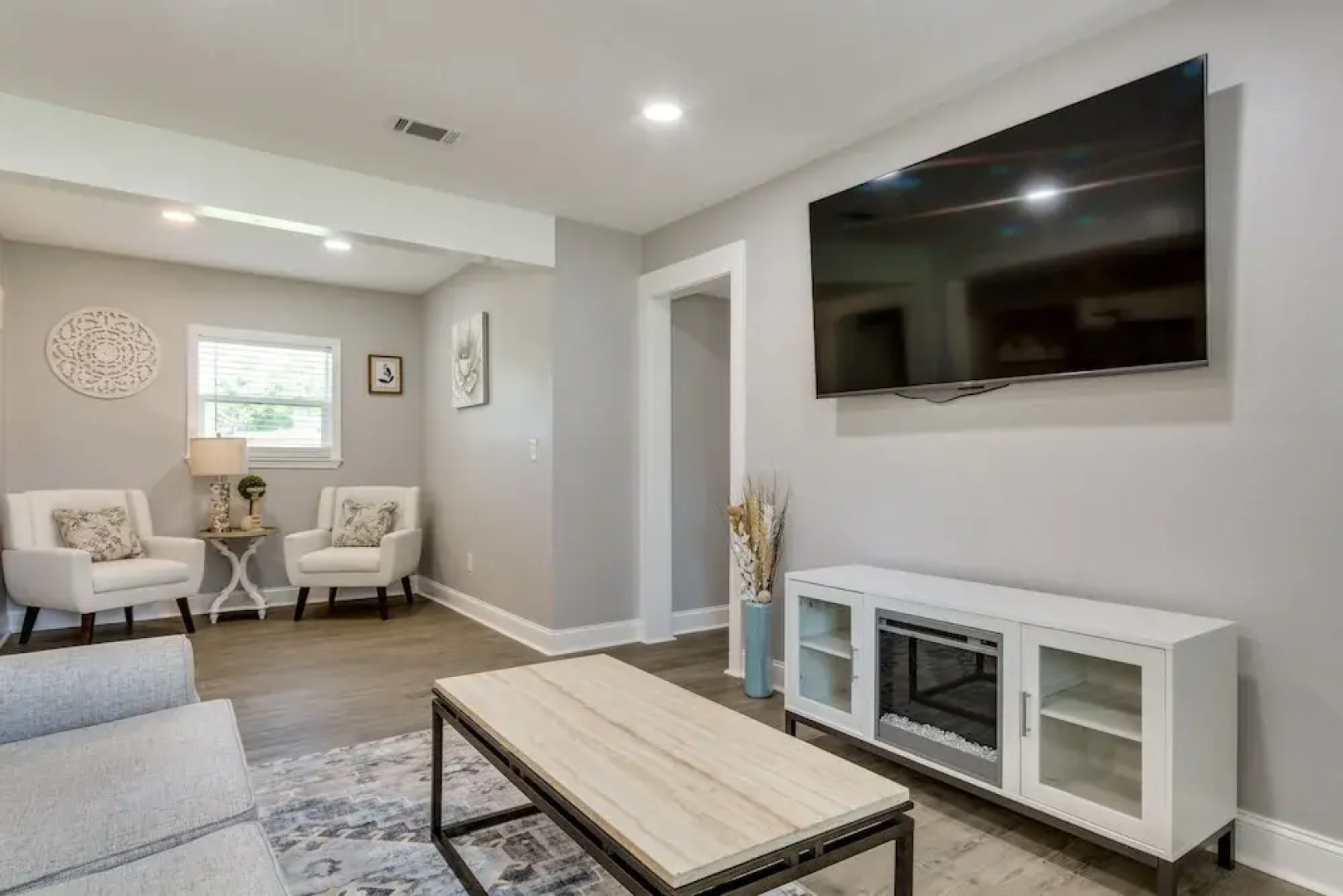 Pensacola Vacation Rental ~ 5 Mi to Beach!
