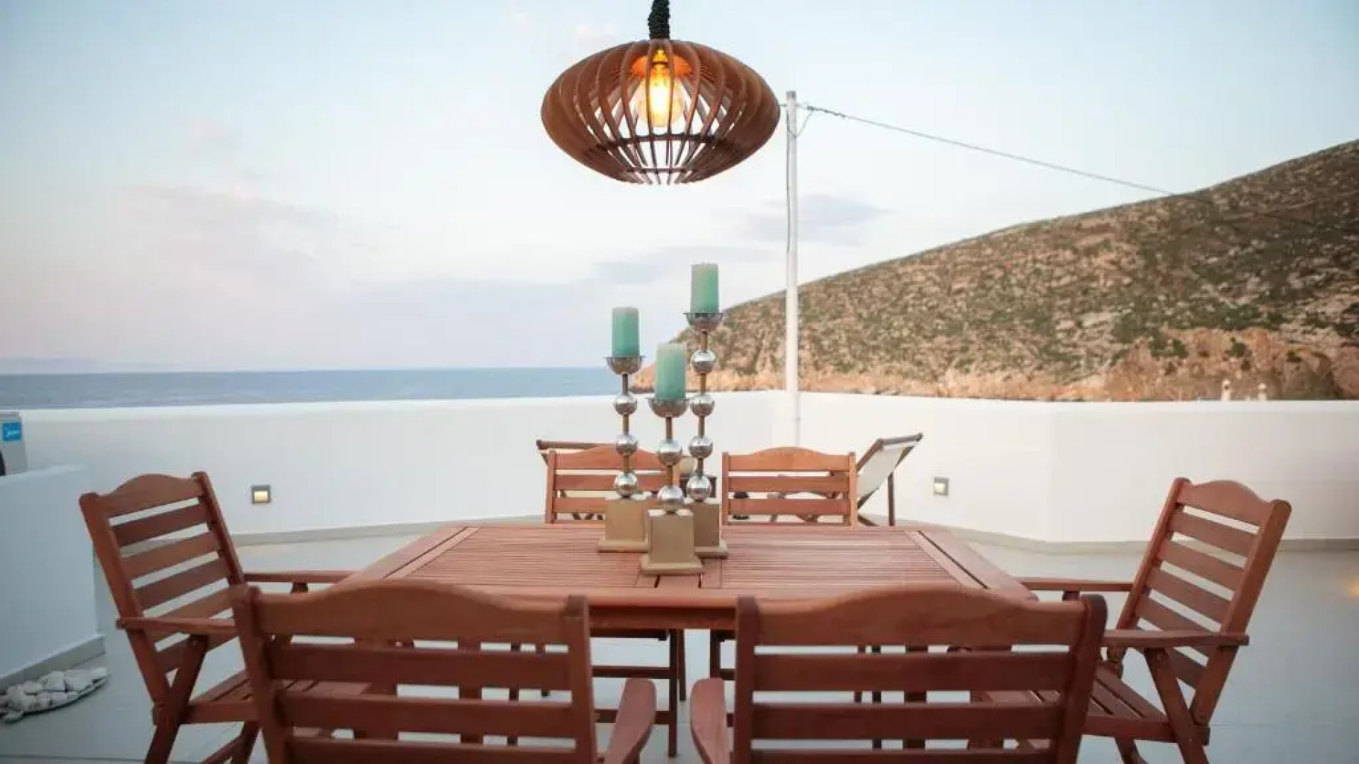 white house apollon naxos