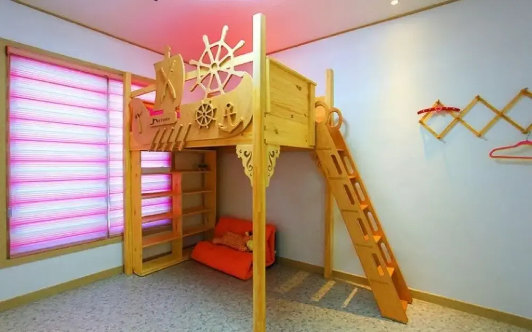 Samcheok Jh Story Pension