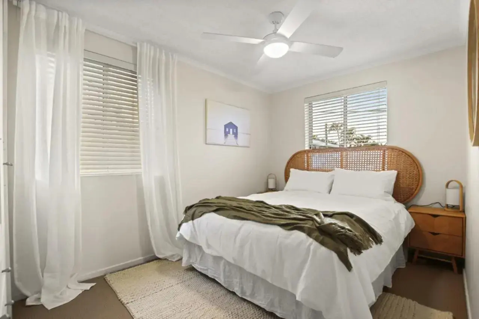 Minya Court 4 12 Esplanade Headland Kings Beach