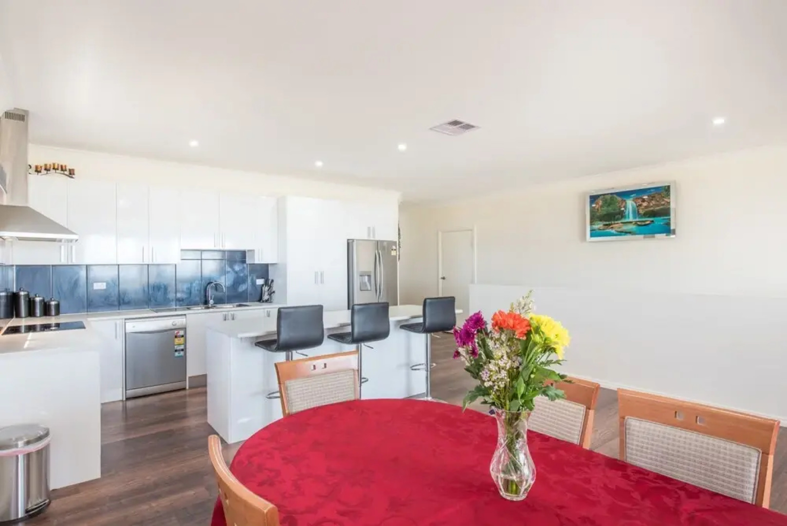 The Oasis - 6 Turnberry Drive, Links Lady Bay