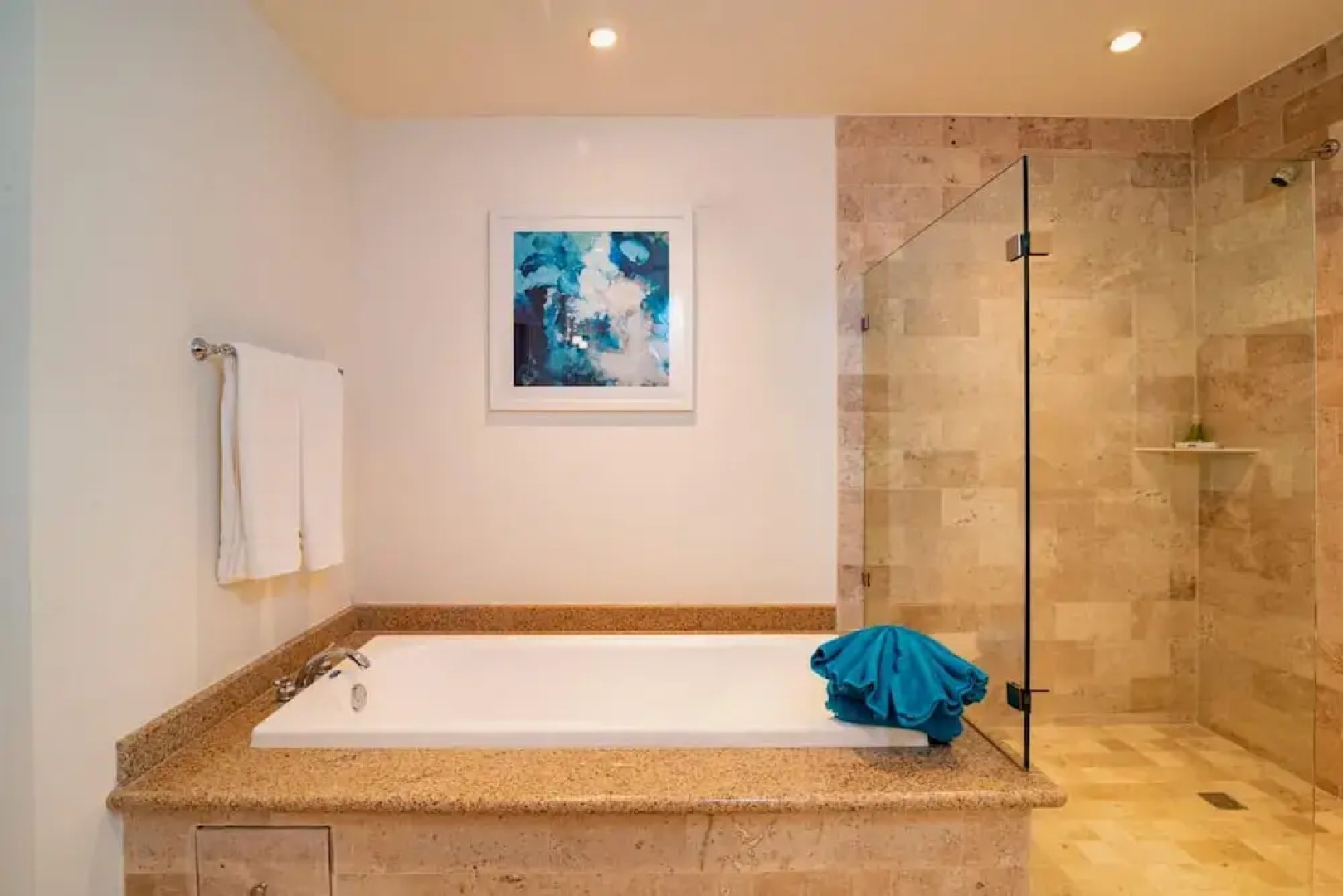 Paraiso Del Mar Resort E202 2 Bed by Casago