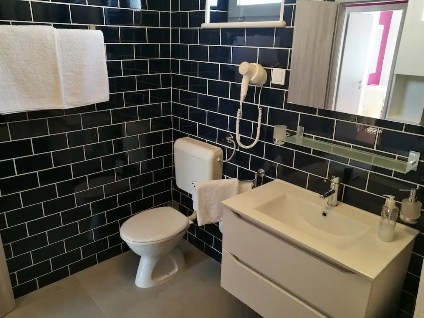 Apartments Tonka Benika