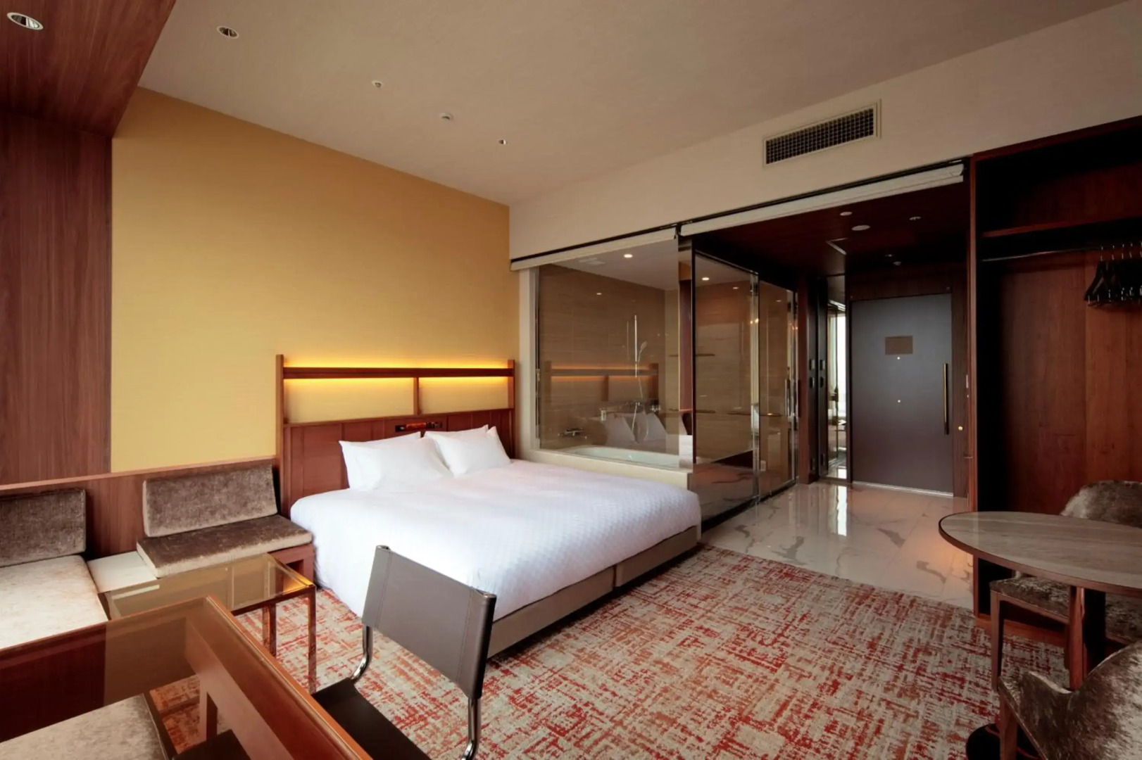 Candeo Hotels Osaka Hirakata