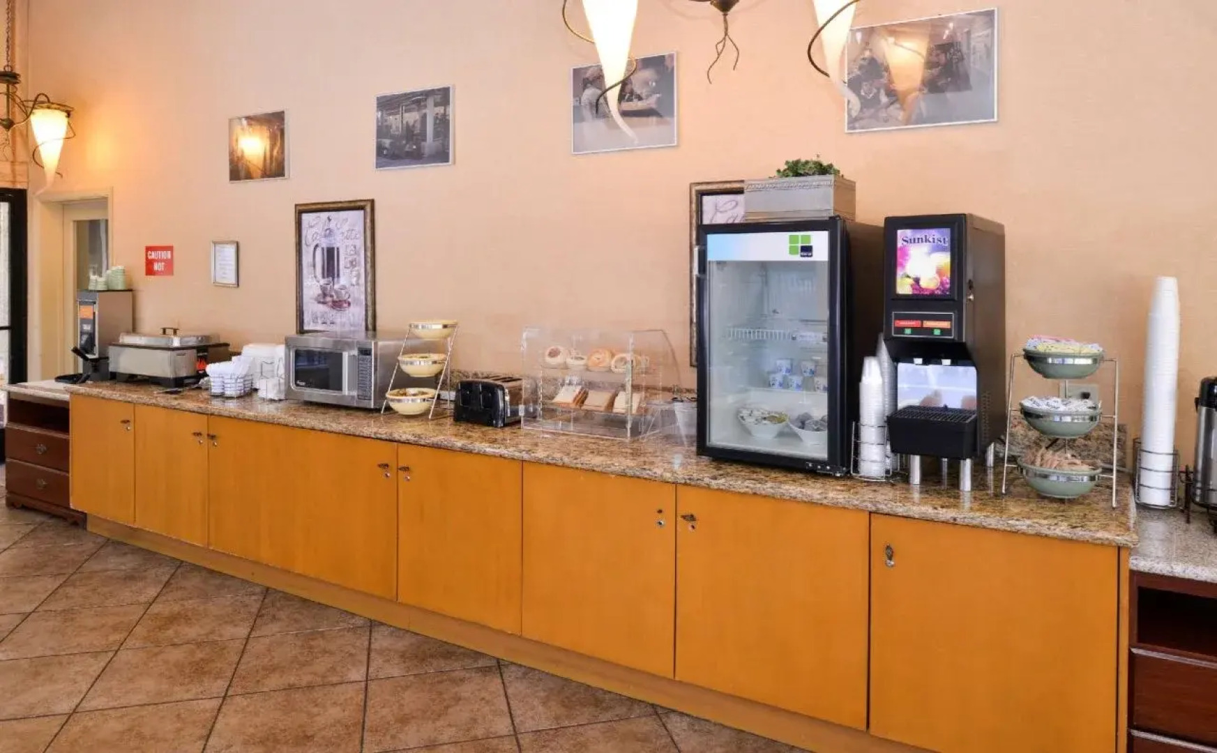 Red Lion Inn & Suites Cathedral City