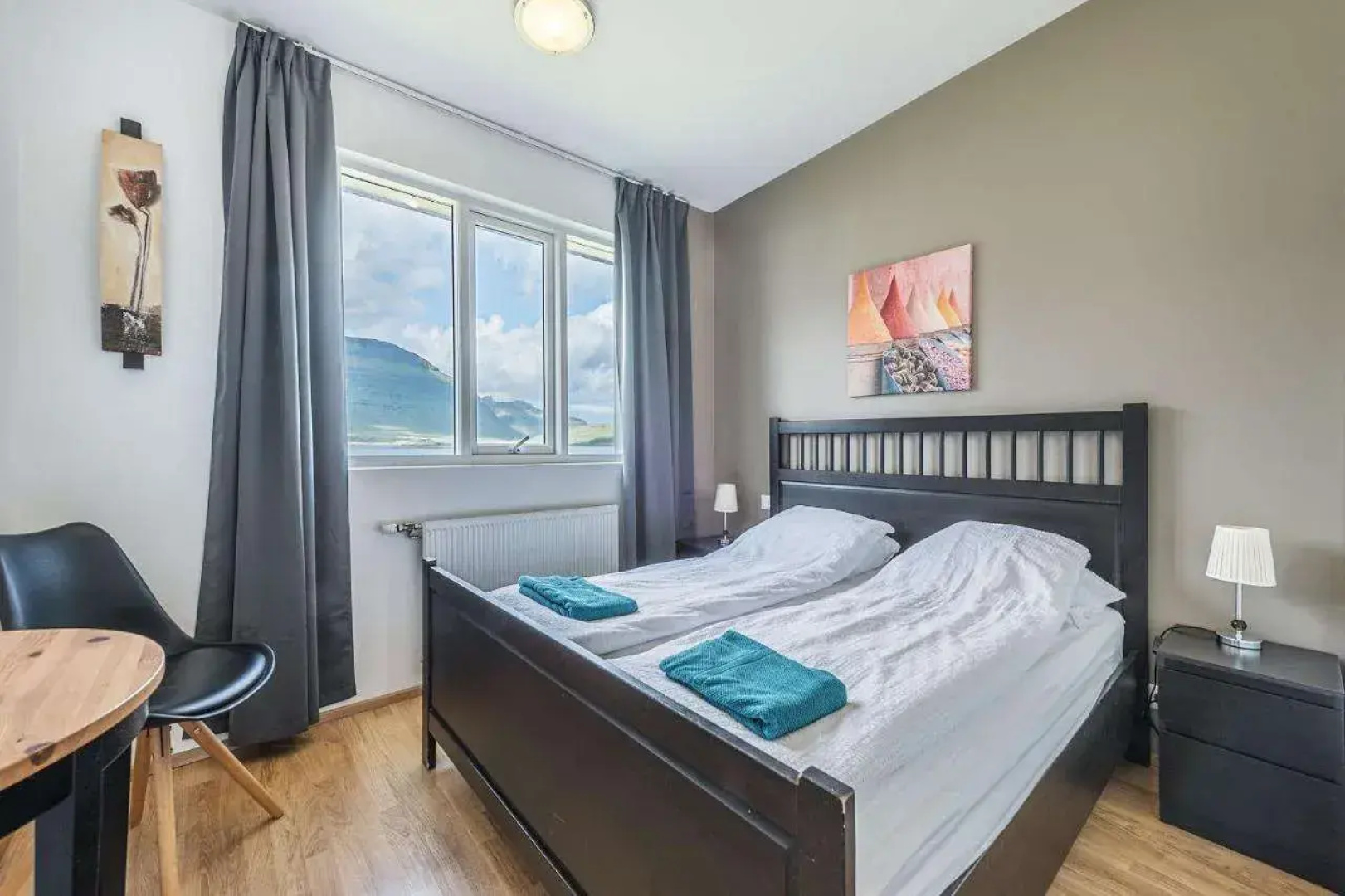Stoð Guesthouse and apartments