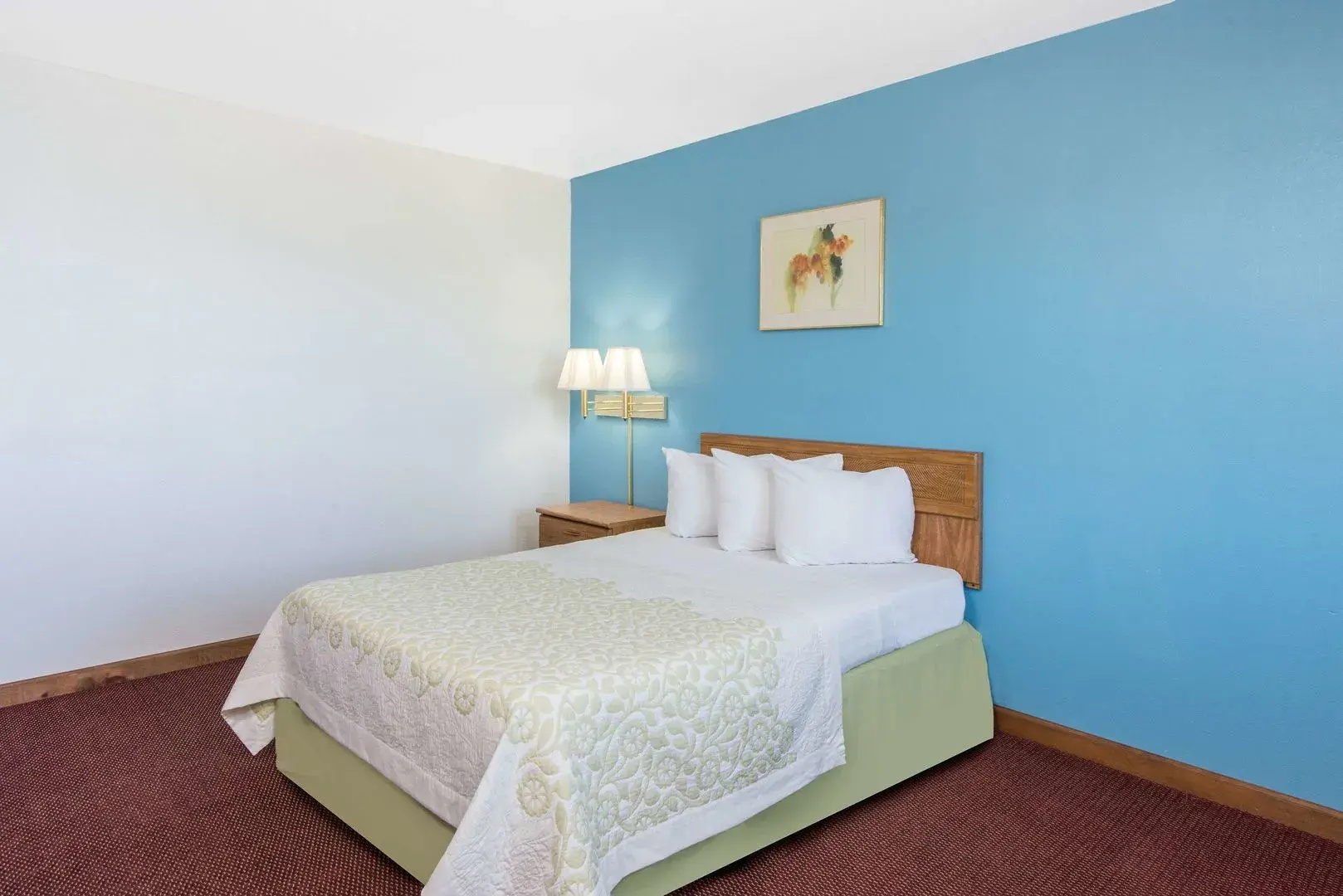 Cactus Inn & Suites