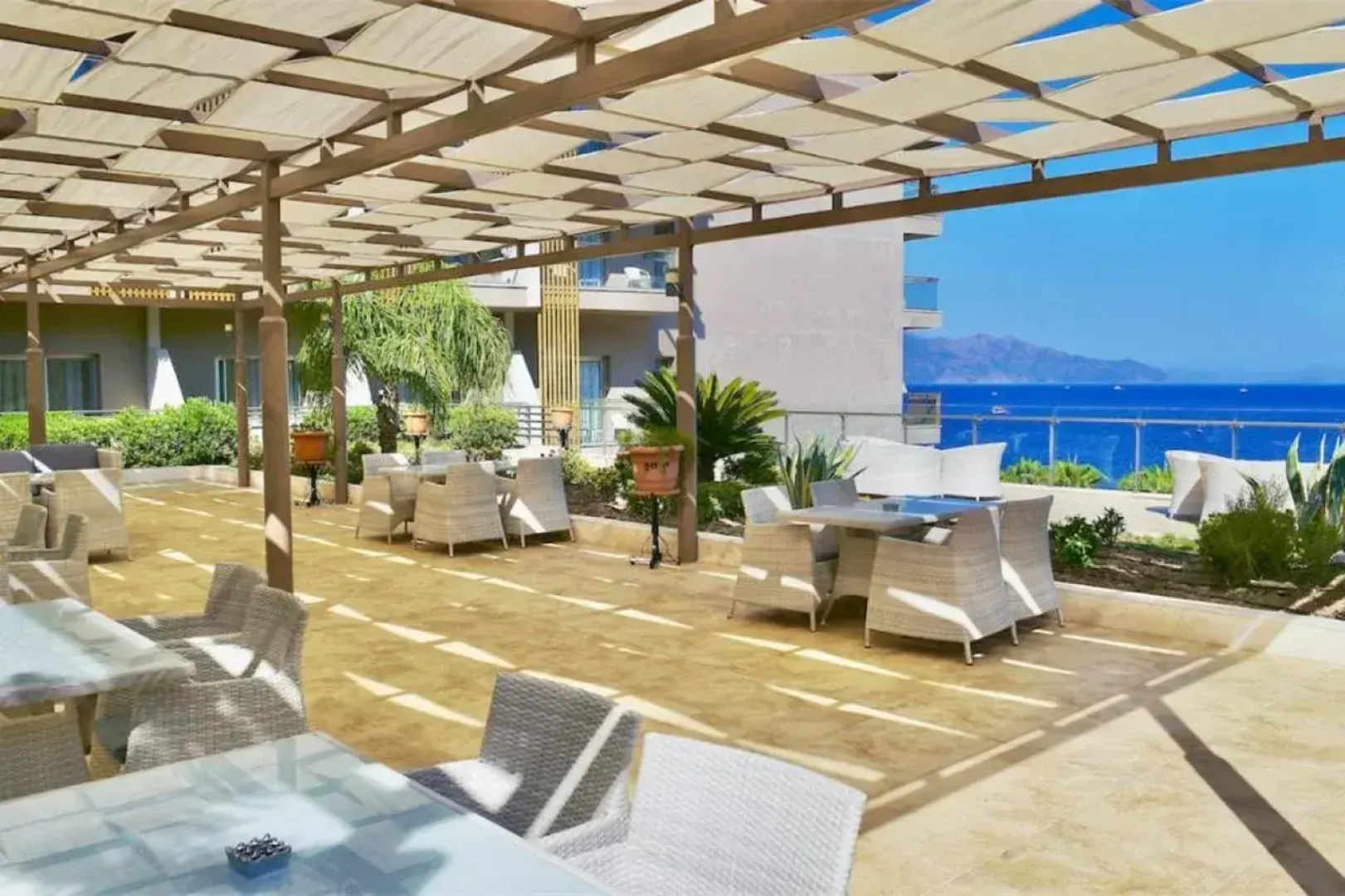 Turunc Premium Hotel