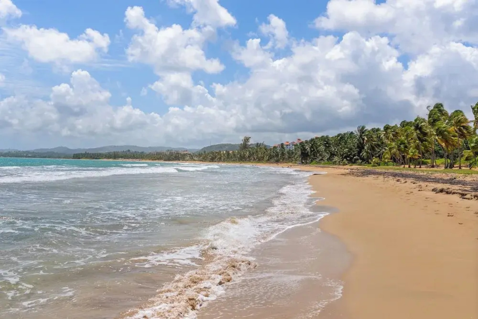 Playas Del Yunque Condo: Pool & Beach Access