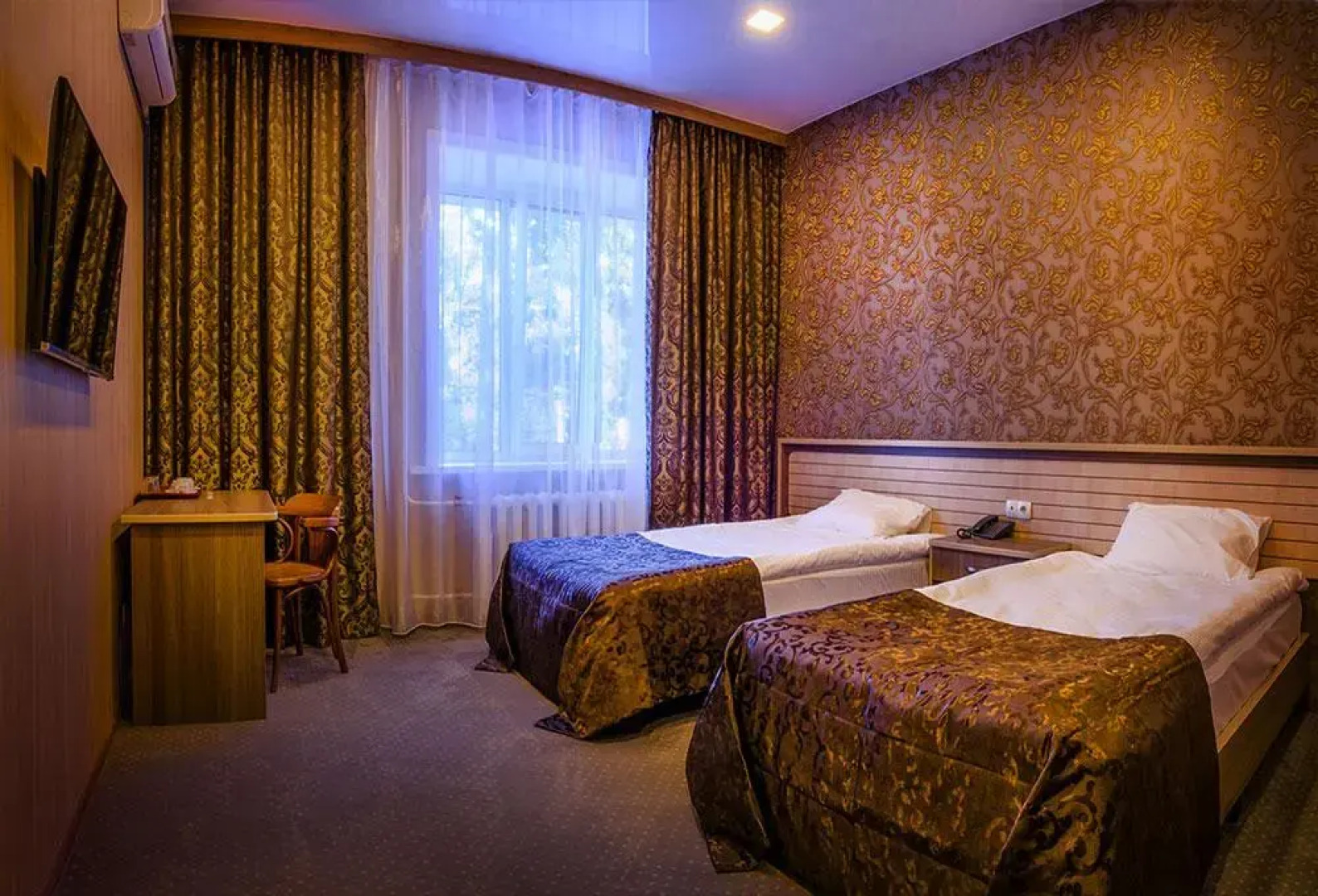 Отель Малина