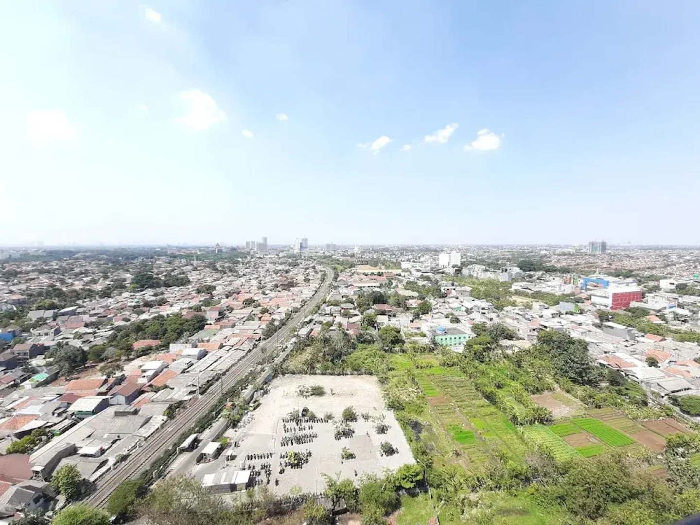 Homey Studio Apartment at Margonda Residence 3