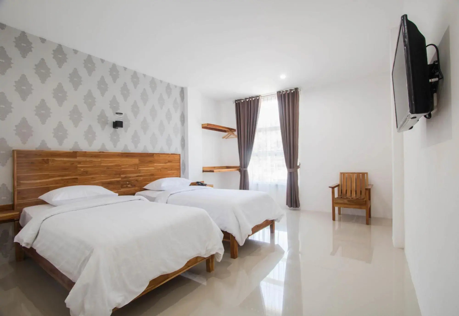 Central Inn