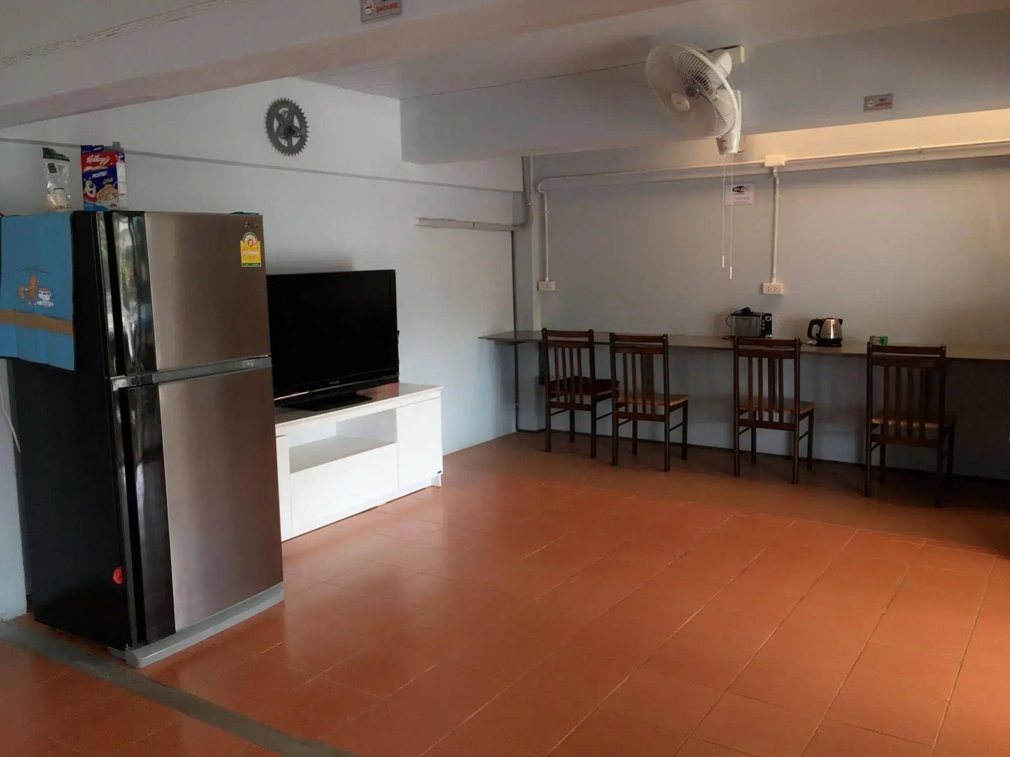 The Metallic Hostel