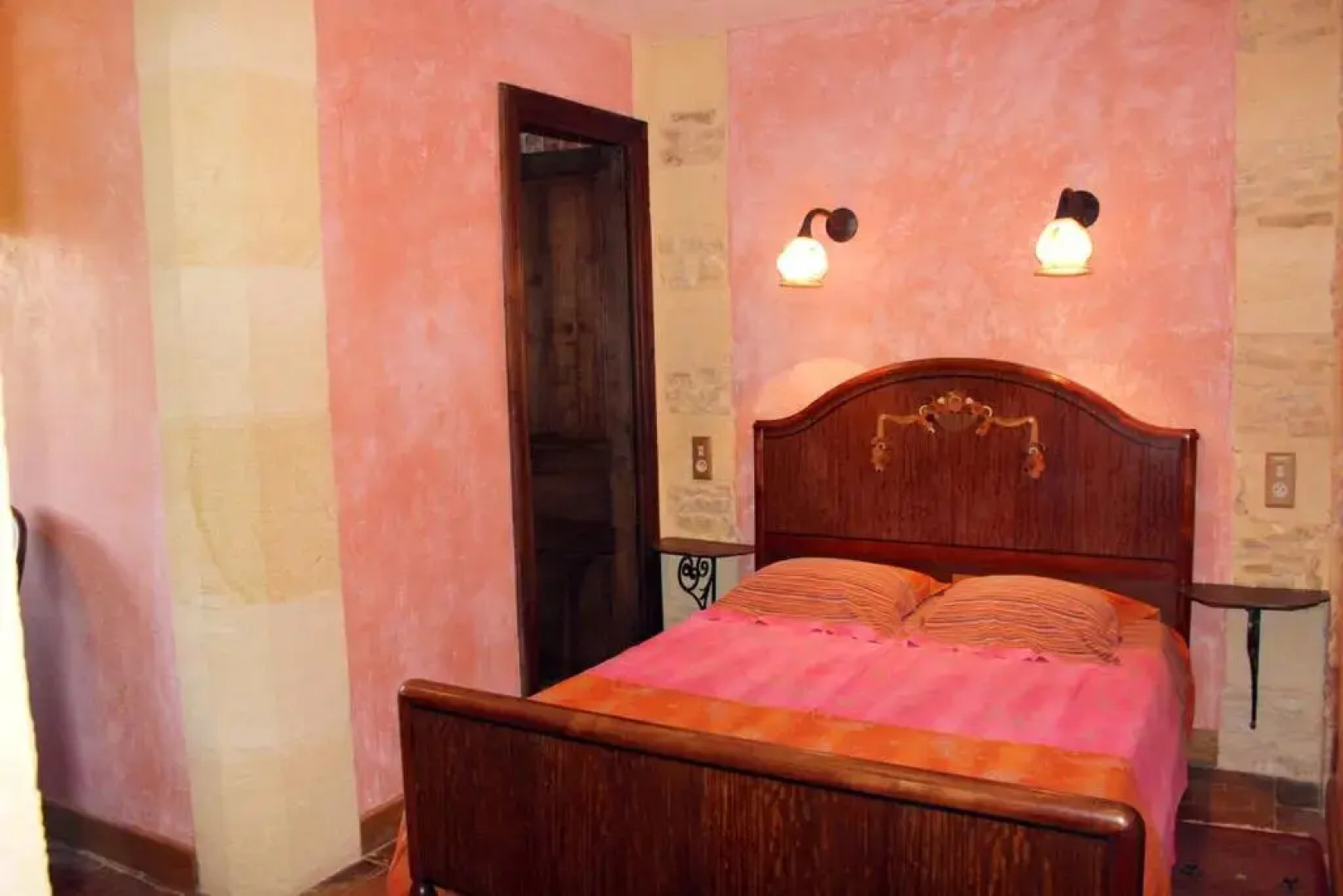 Maison de 4 chambres avec piscine partagee et jardin amenage a Saint Cybranet