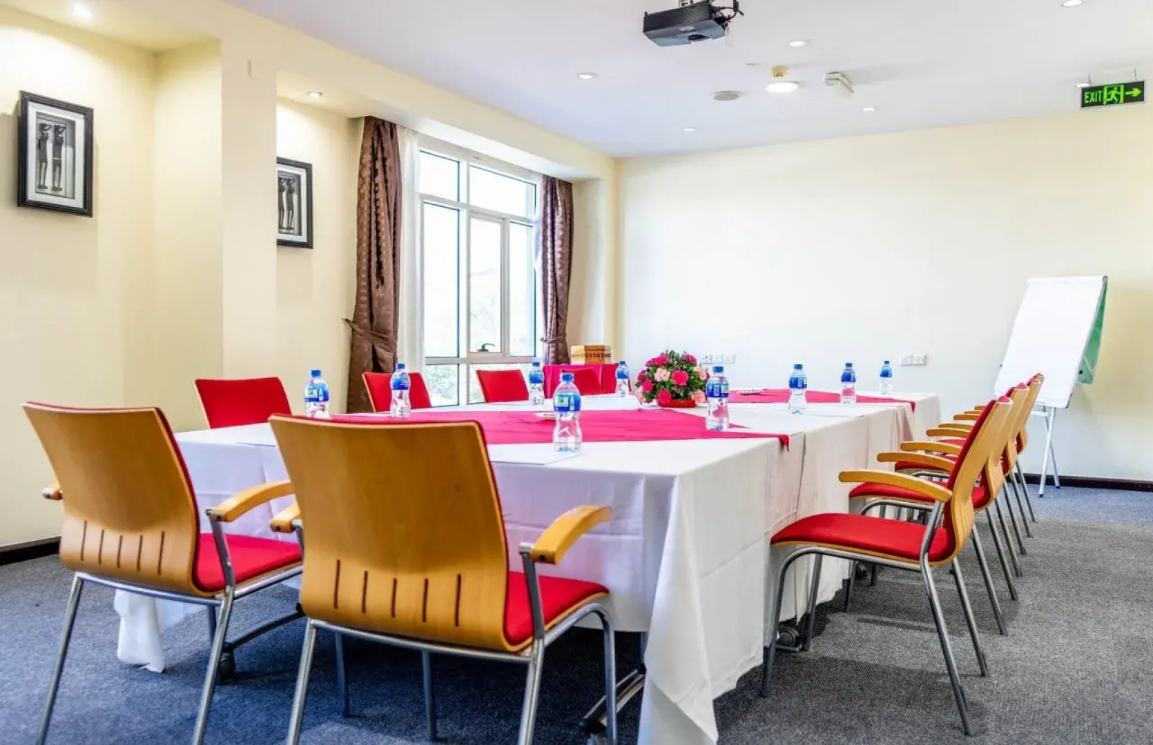 Holiday Inn Dar Es Salaam City Center by IHG