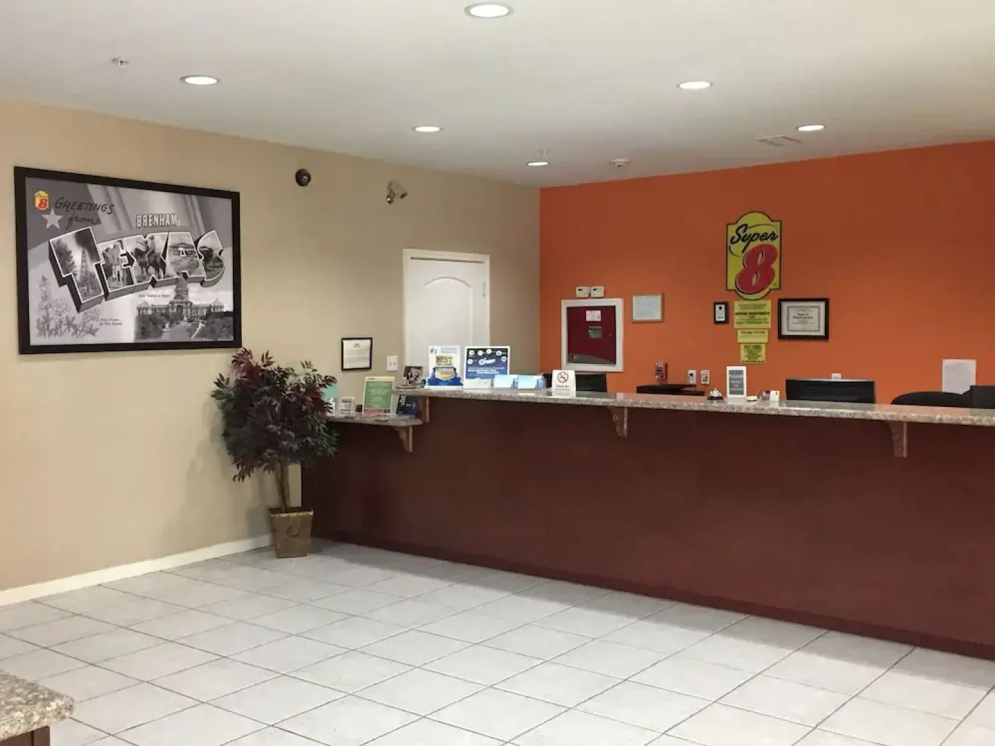 Super 8 Brenham