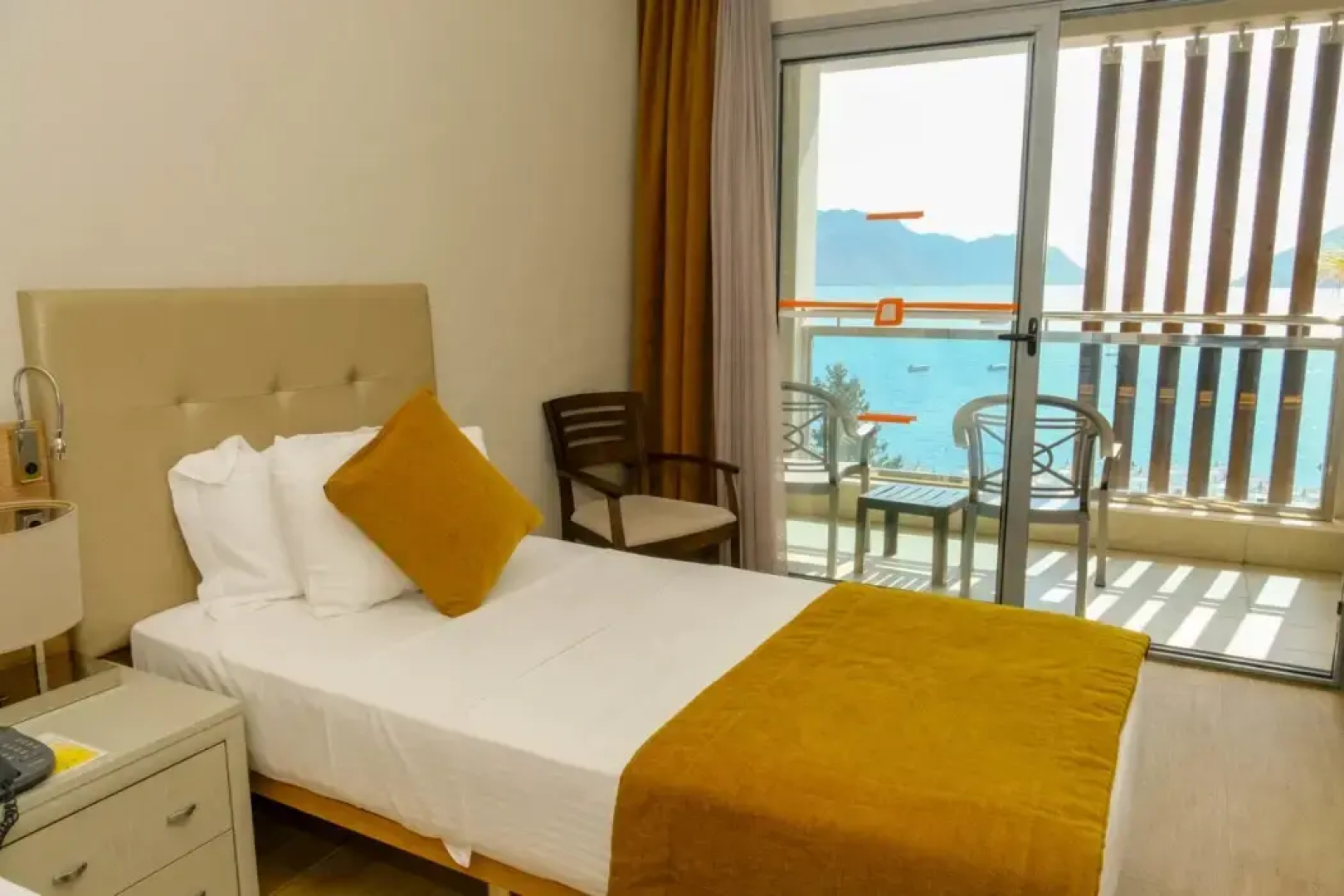 Sunrise Hotel