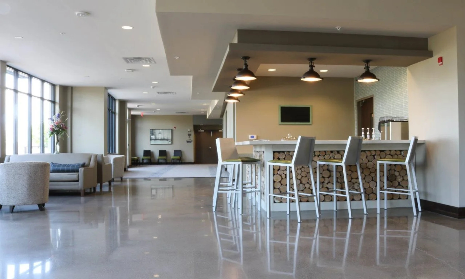 Hotel Indigo Traverse City by IHG