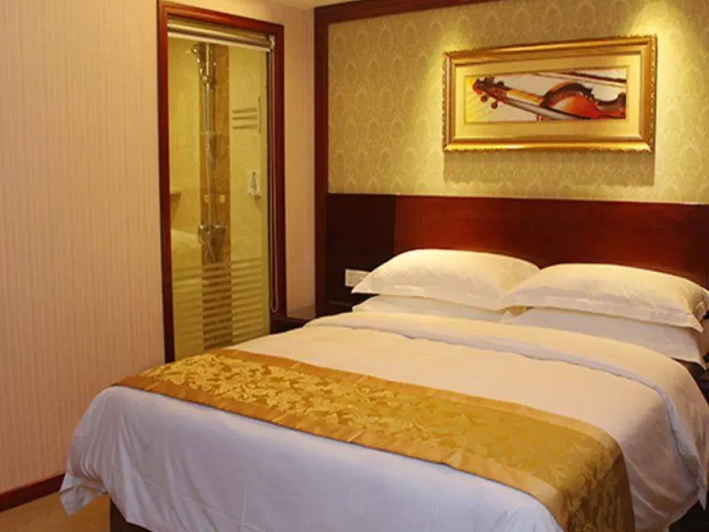 Yichang Vienna Hotel Wanda Branch