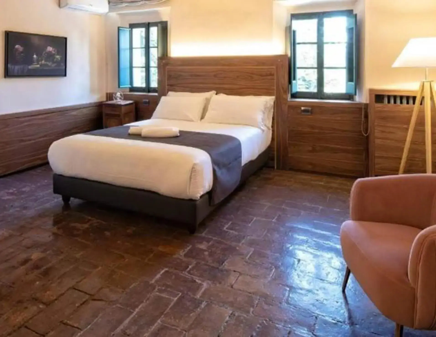 La Loggia Historic Resort