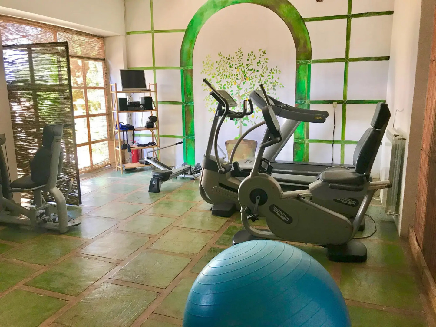 Villa Vinarte Elegant Home 2 Pools Tennis spa Winery Exclusively for you