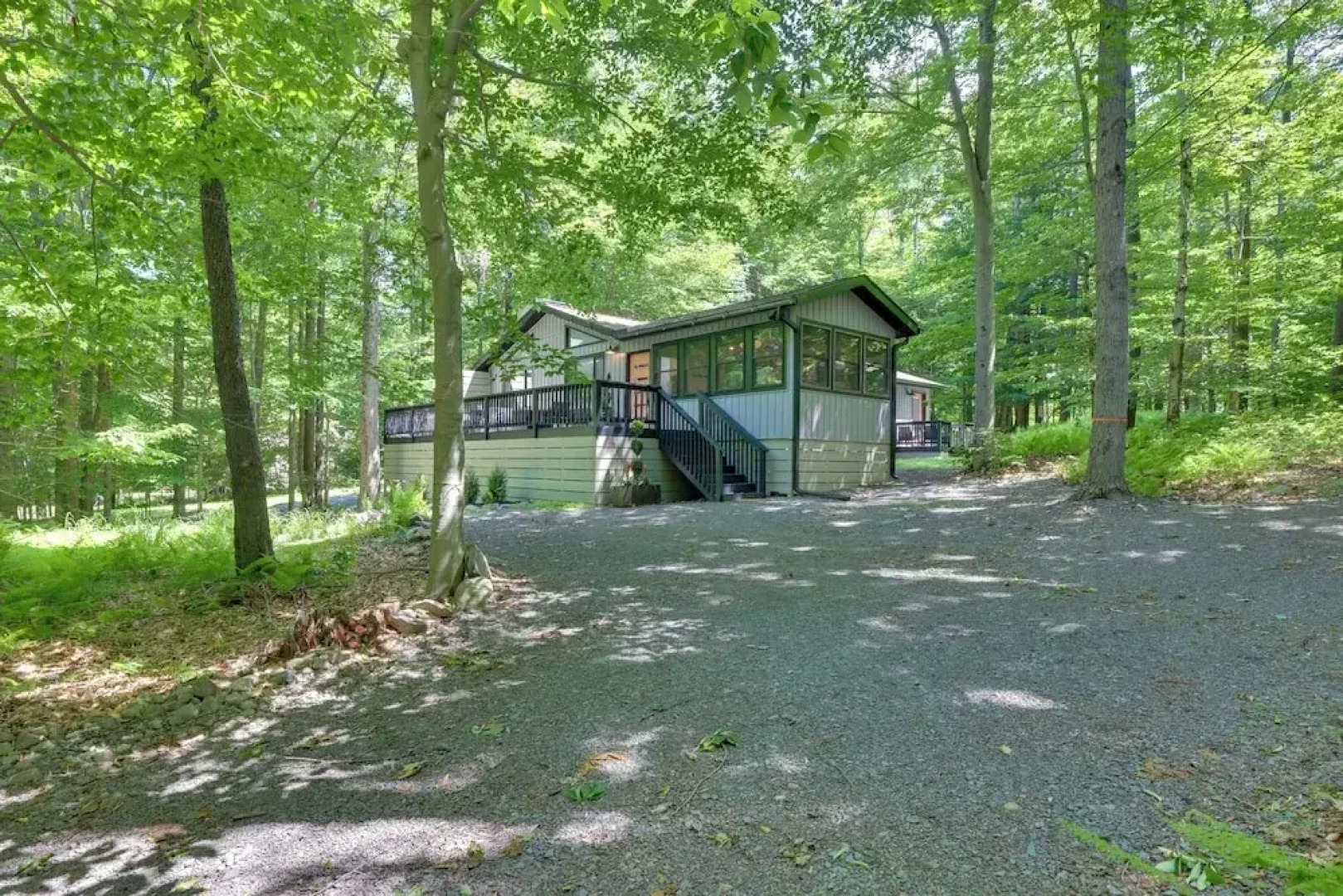 'sweetfern' Gouldsboro Cabin: Deck + Lake Access