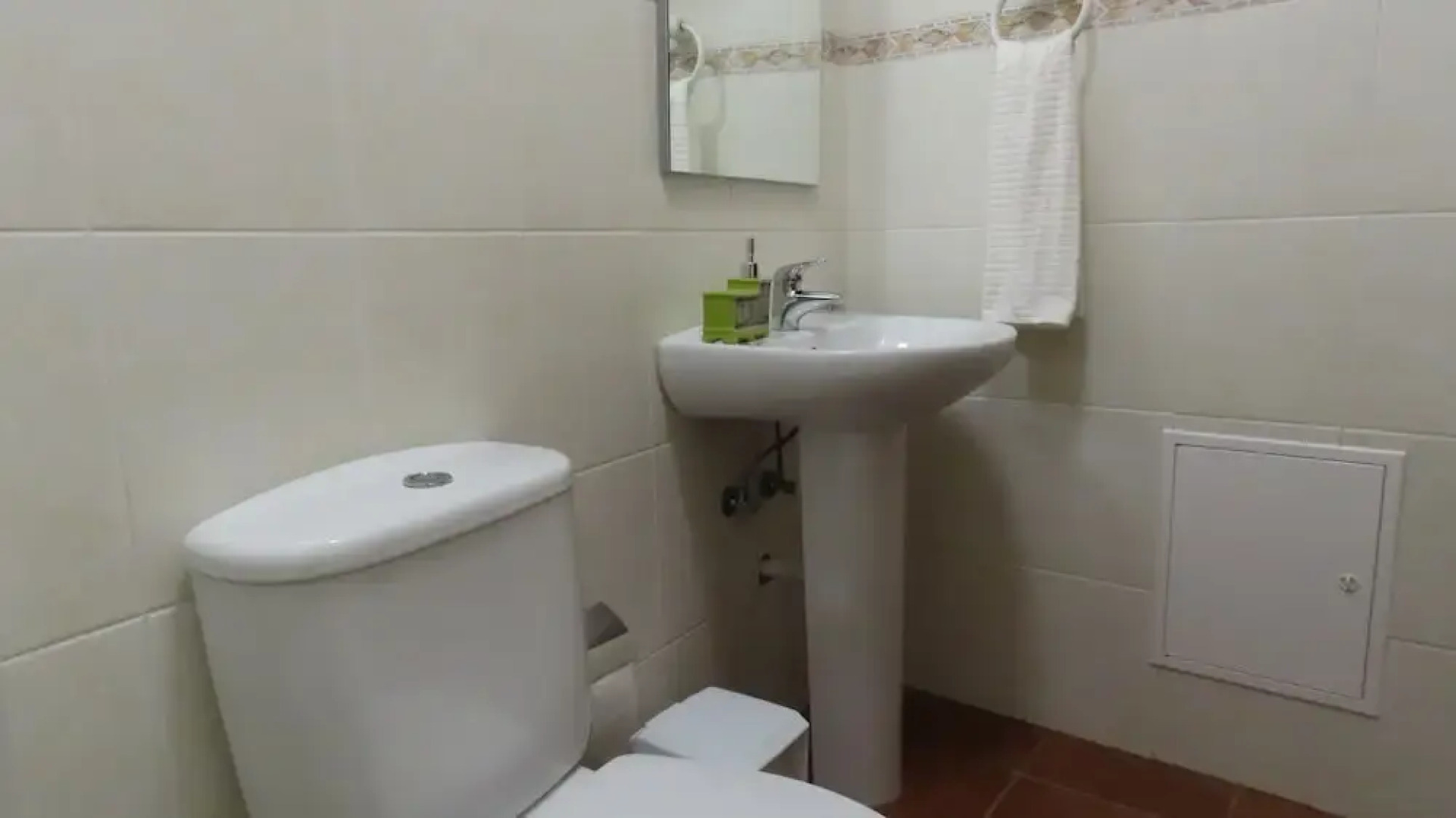 Lovely 3-bed House in Queimada Ideal for Families