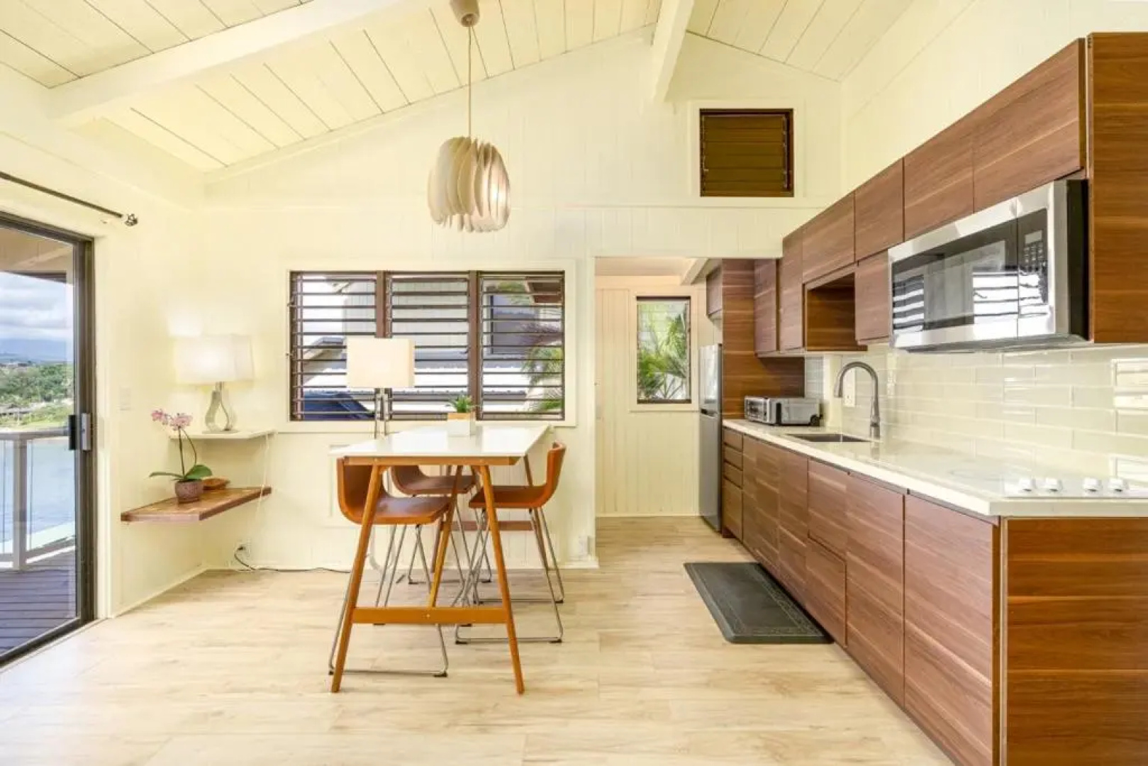 Pali Kai Cottage 17 A, Ocean Bluff, Nawiliwili