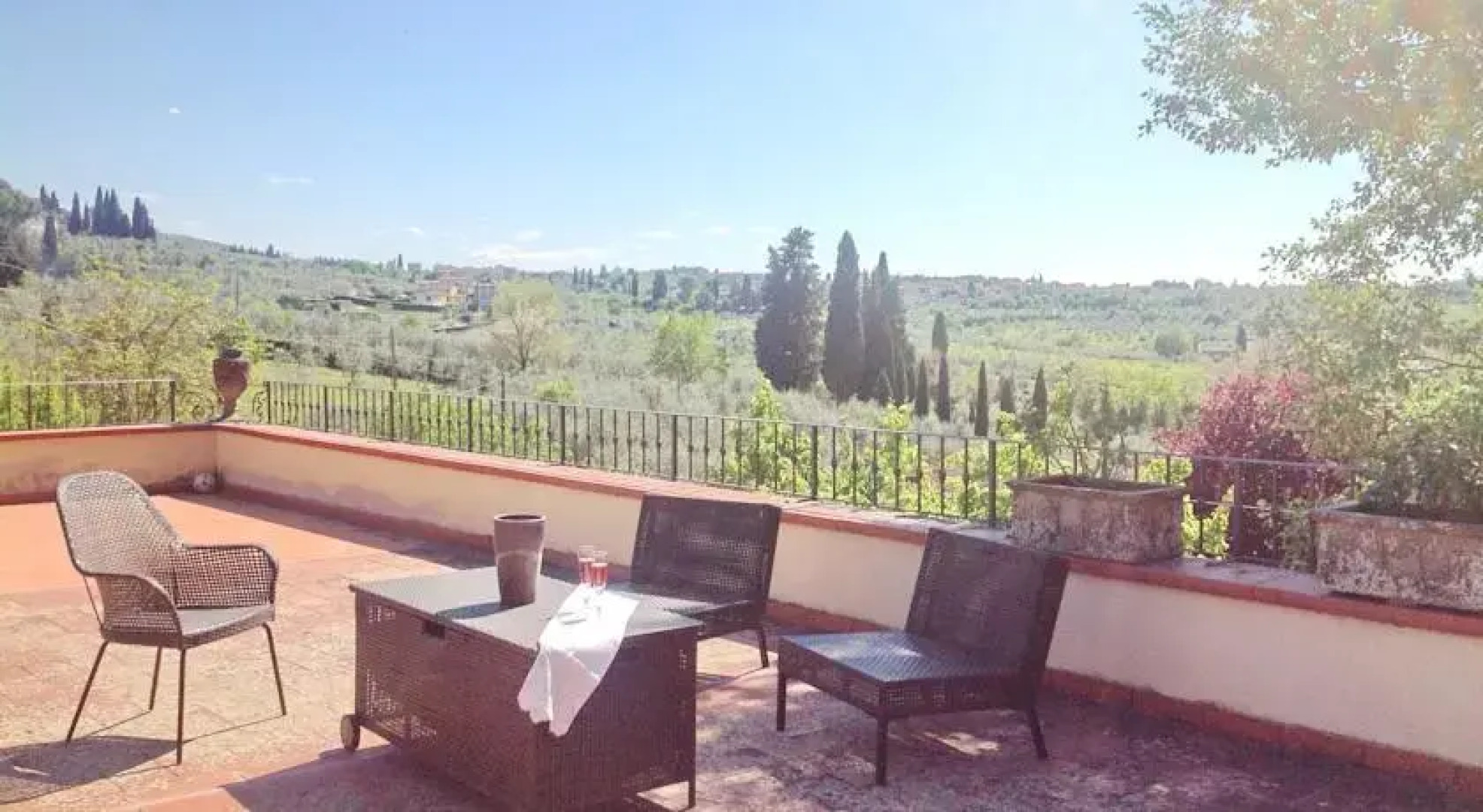 Lovely Nest on the Florentine Hills