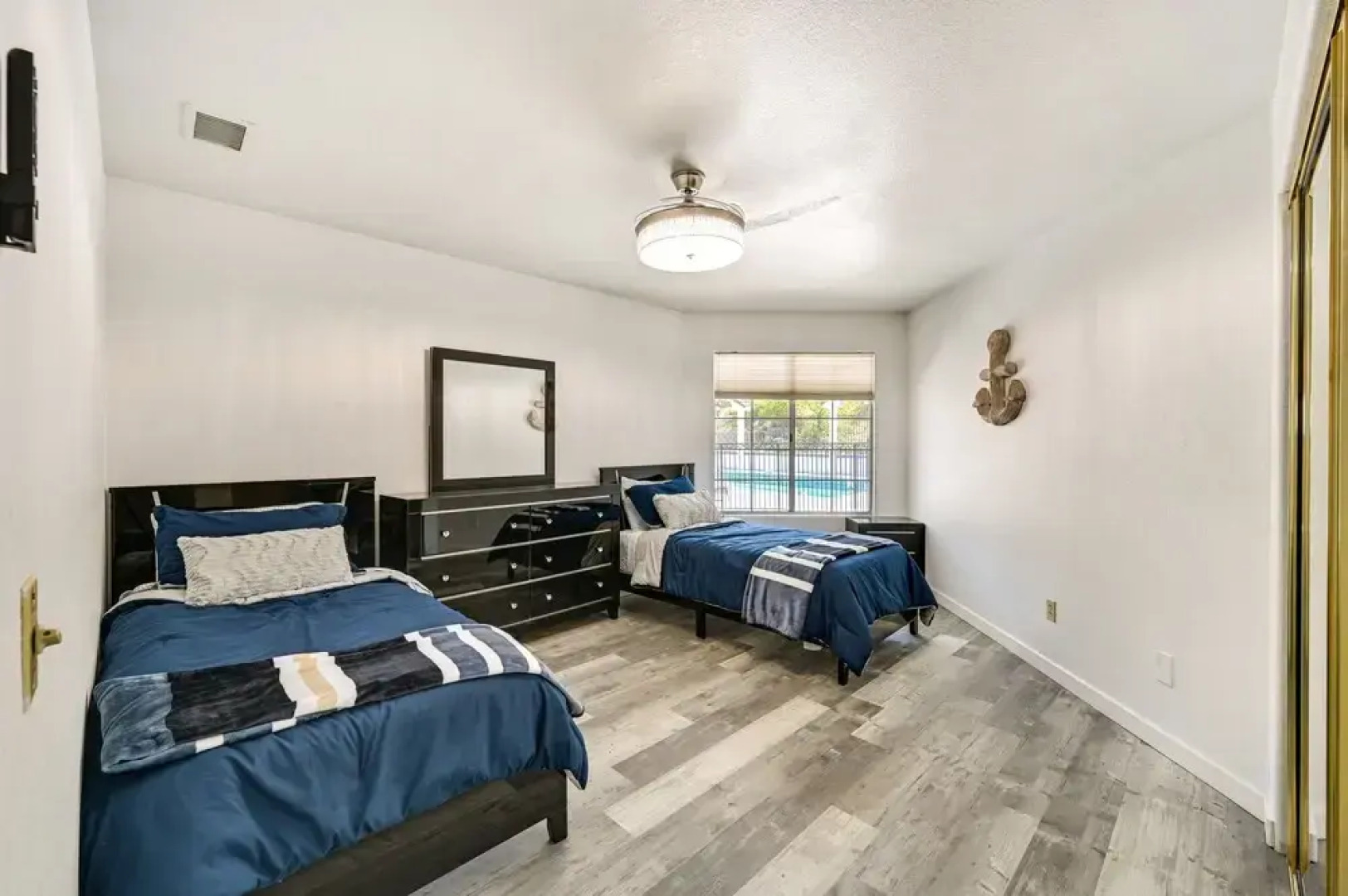 El Cajon Home w/ Pool & Views: 15 Mi to San Diego!