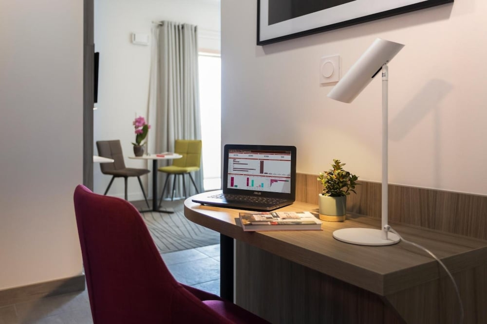 Nemea Appart Hotel Residence So Cloud