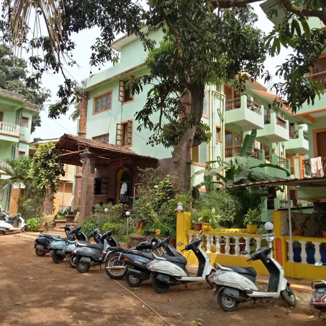 Krish Holiday Inn Baga