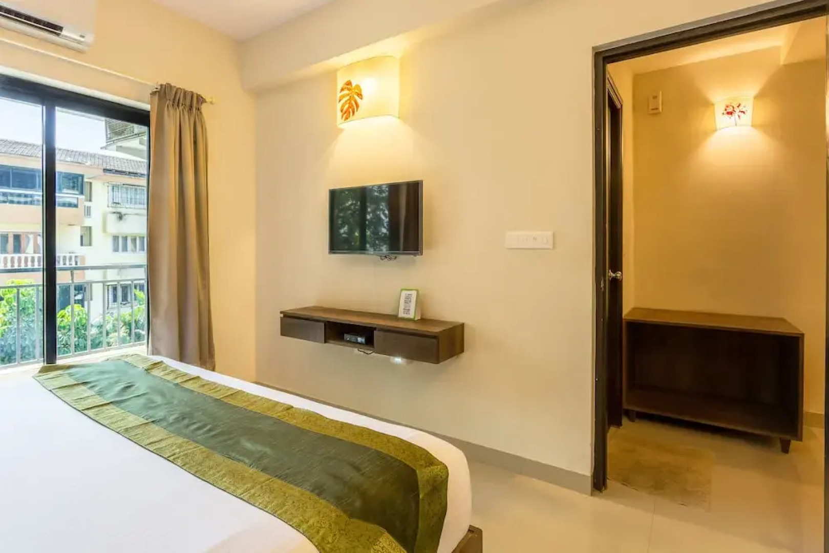 Treebo Trend Zeebo Suites