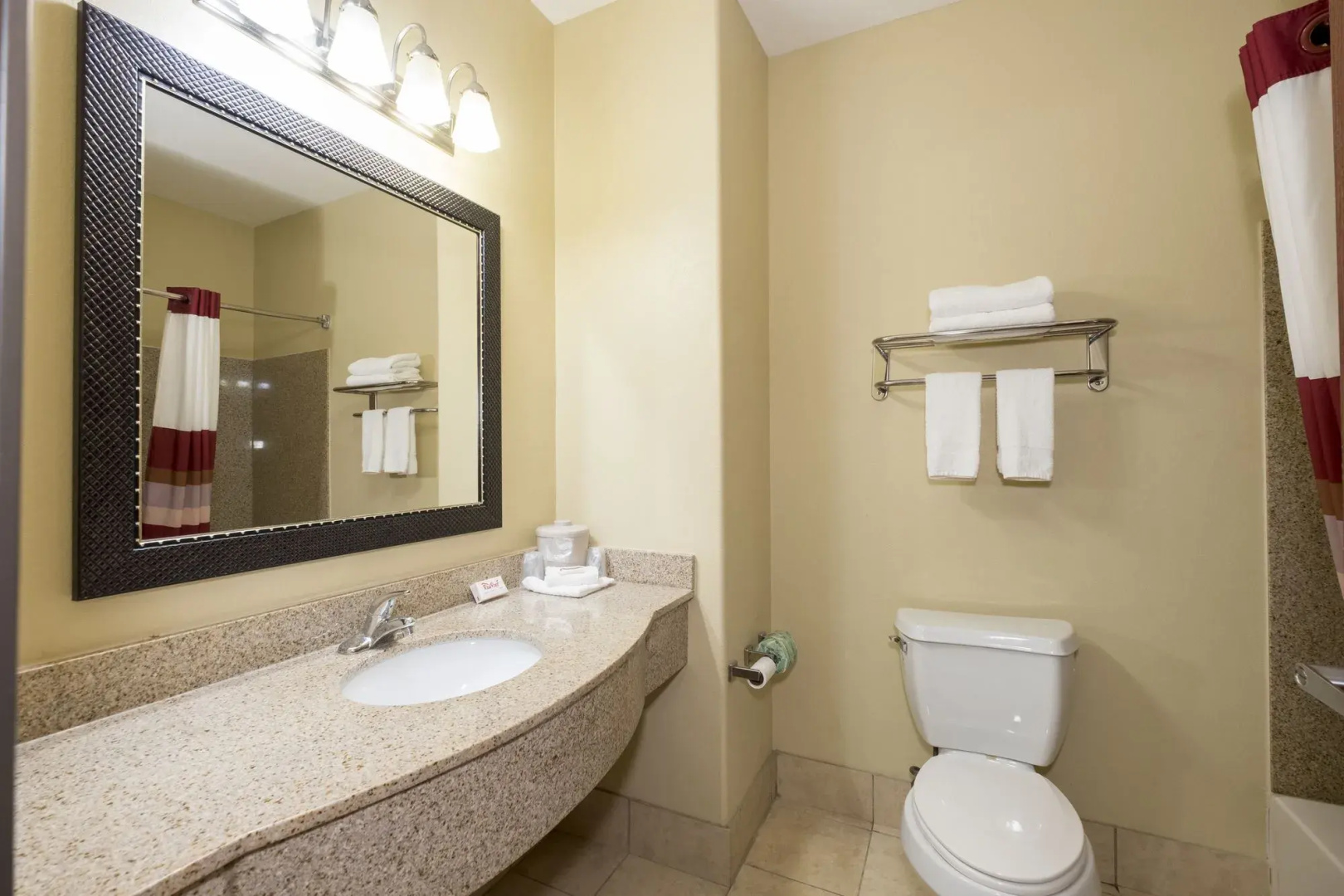 Red Roof Inn & Suites Lake Charles