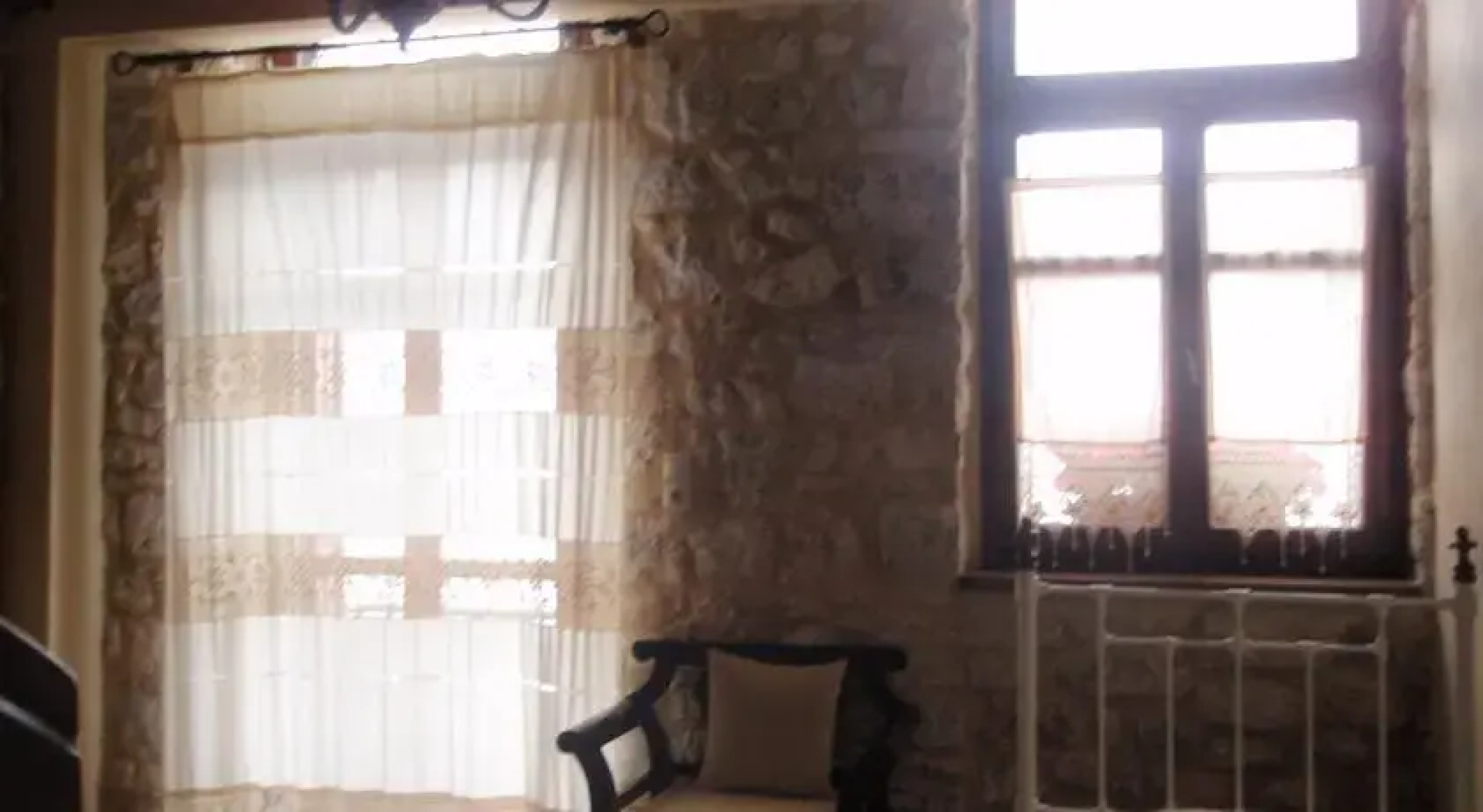 Guesthouse To Petrino