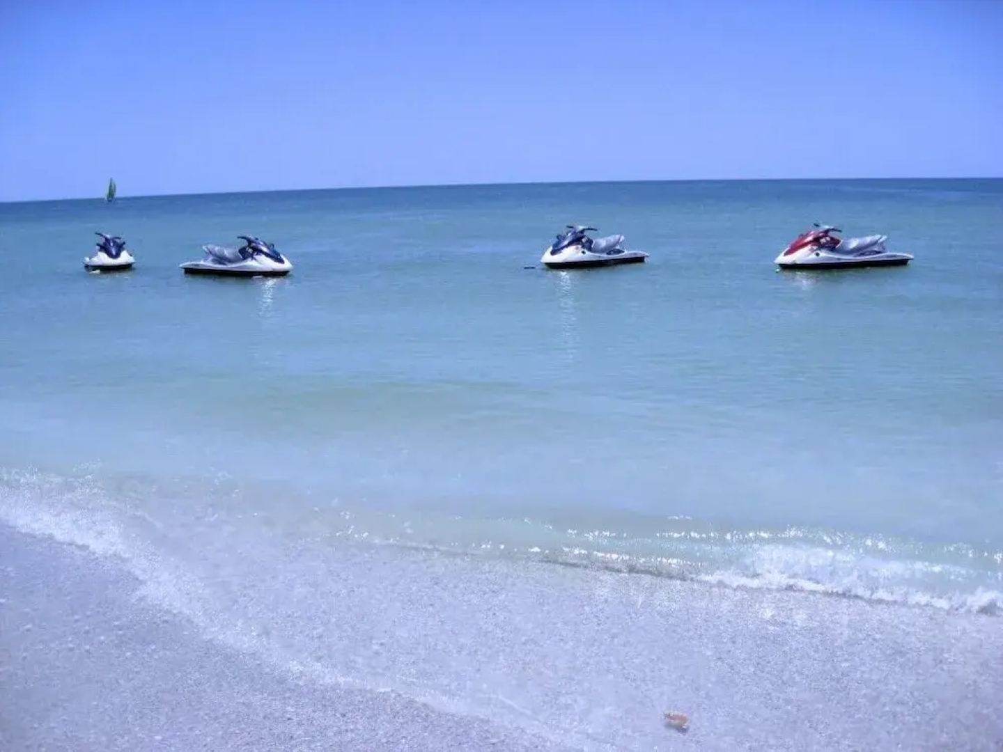 Beach Sands A 203 by Anna Maria