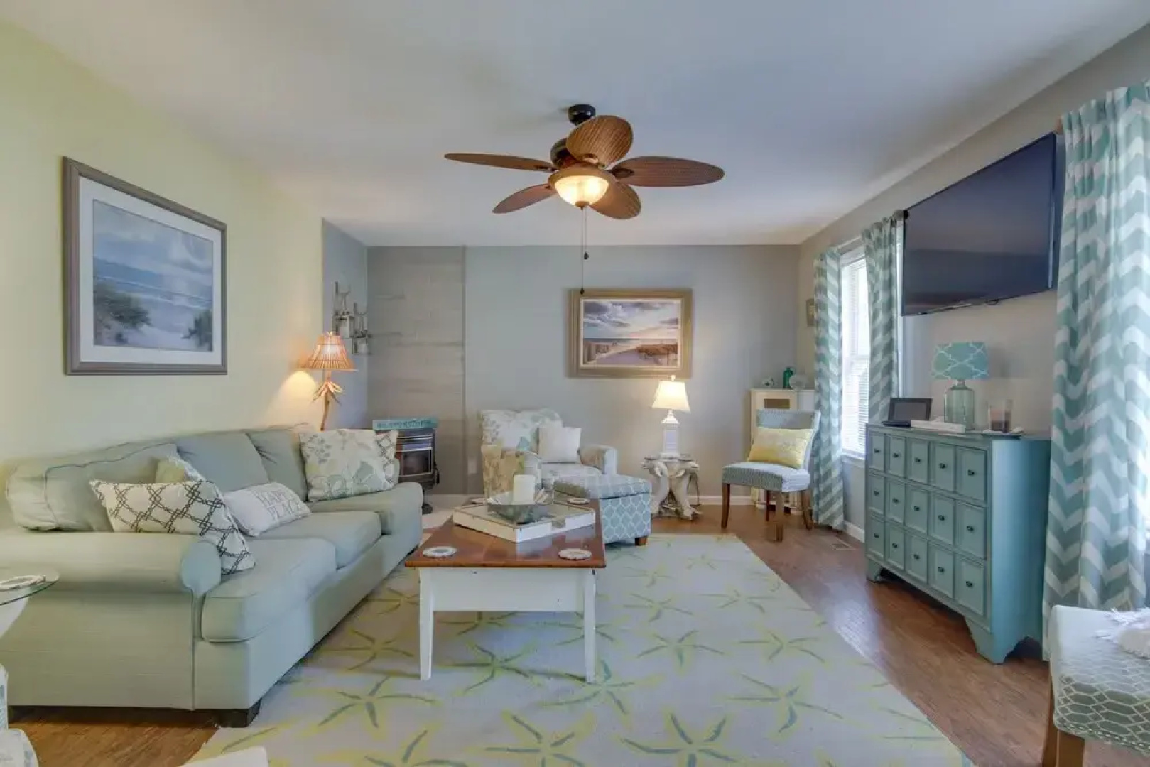 Spacious + Family-friendly Home in Chincoteague!