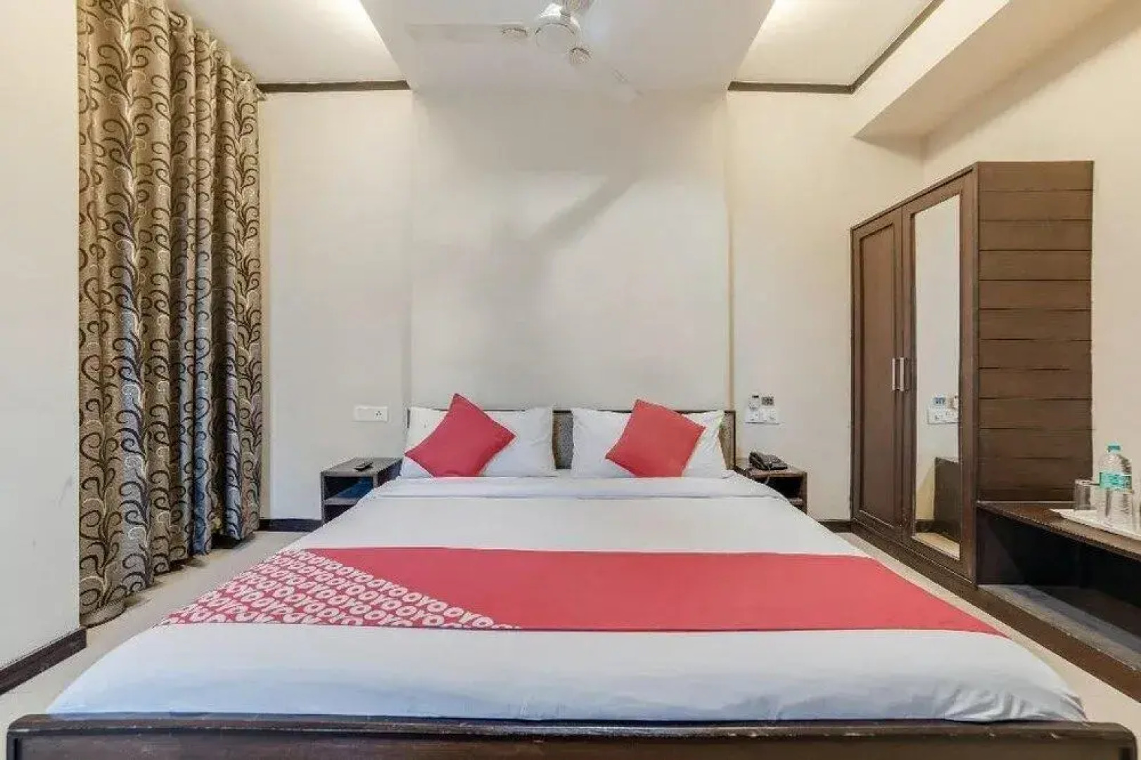 The Wind Cross Hotel