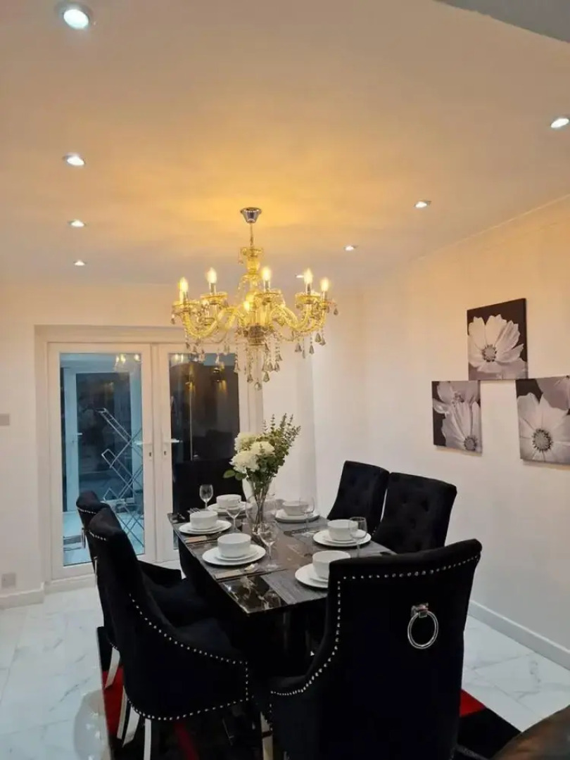 Beautiful and Modern House in Gravesend